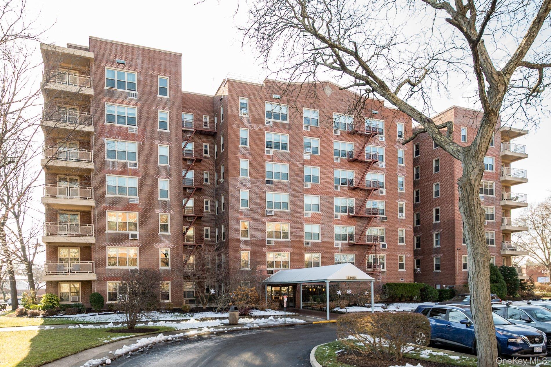 23-55 Bell Boulevard Boulevard 6c Property Photo 2