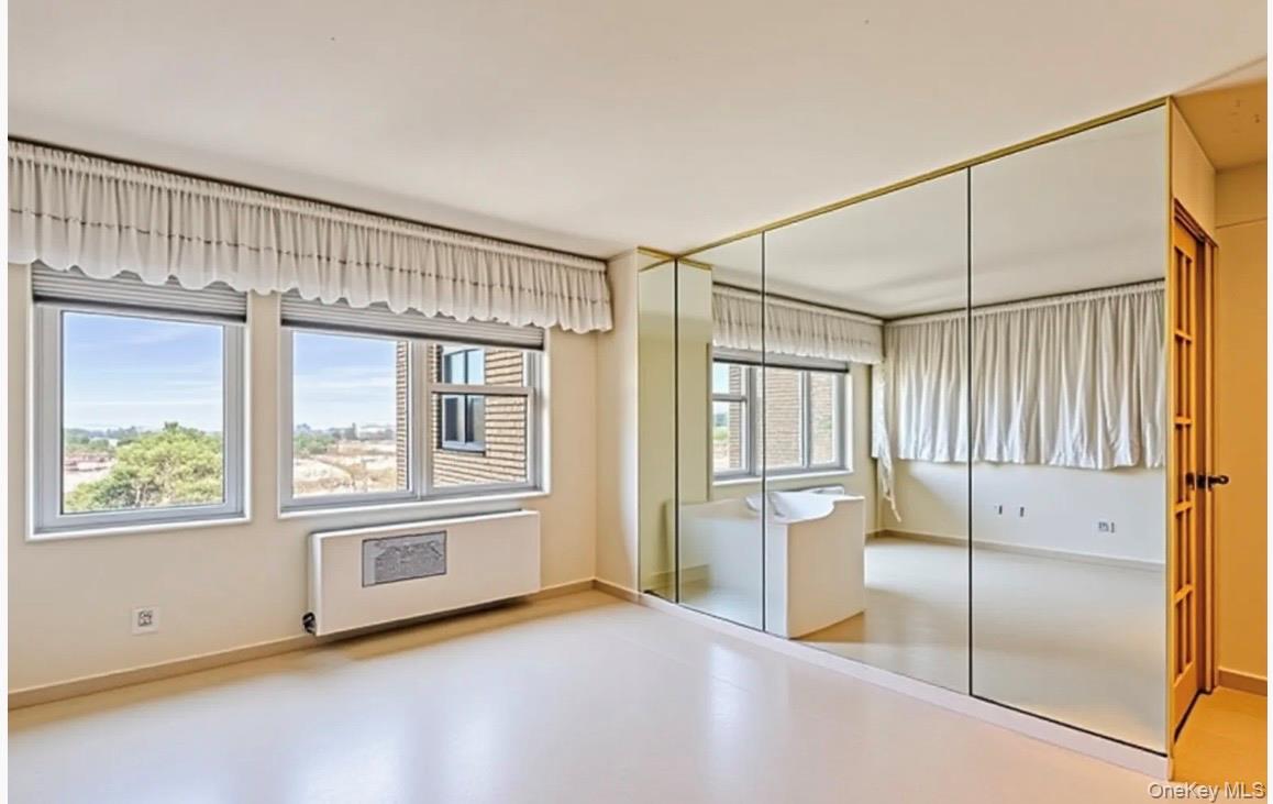 110-11 Queens Boulevard 25d Property Photo 8