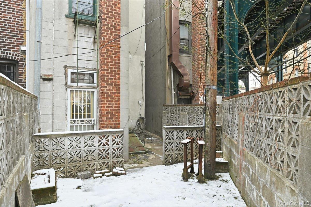 756 Woodward Avenue Property Photo 42