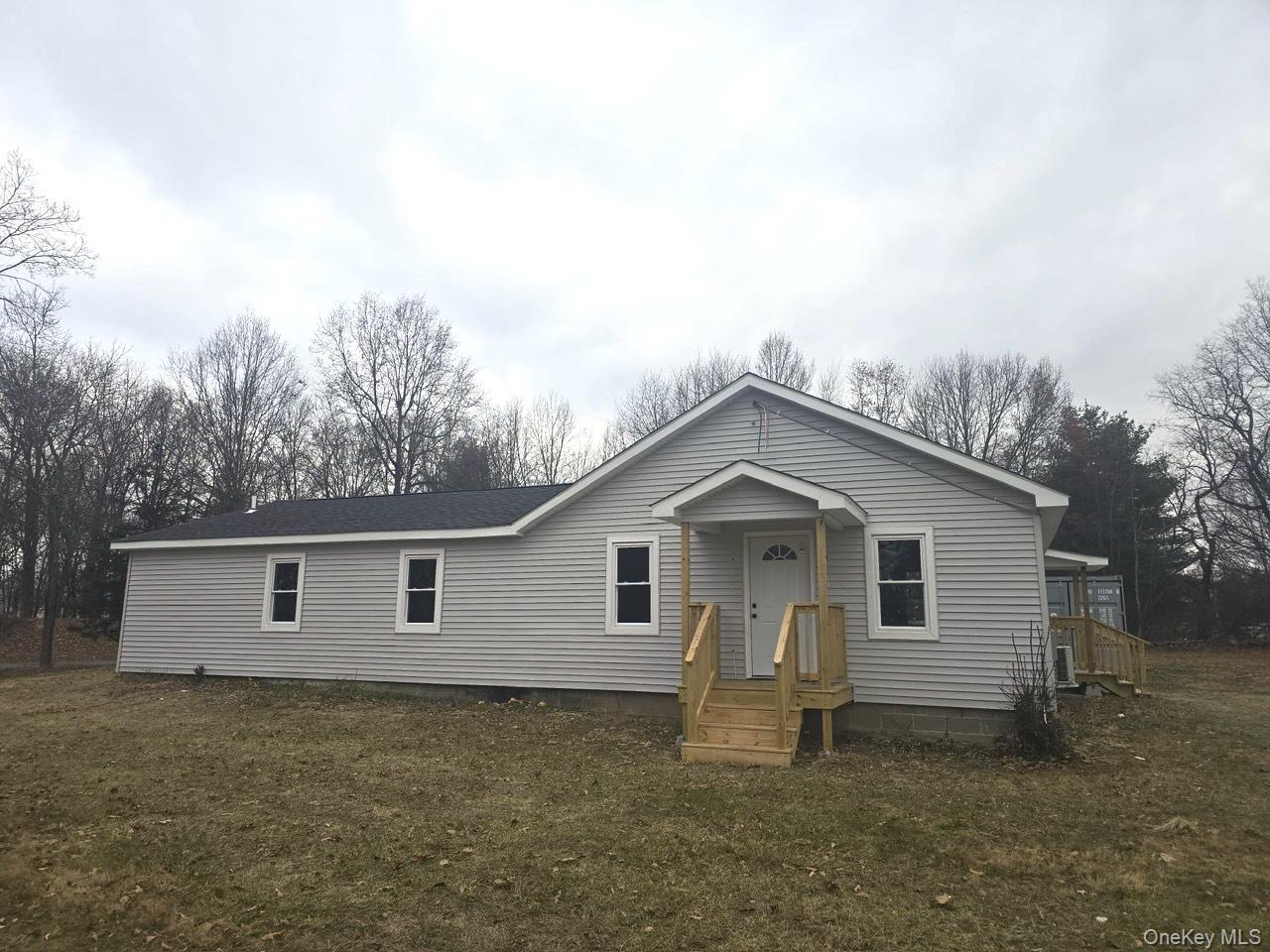 120 Bracken Road Property Photo 4