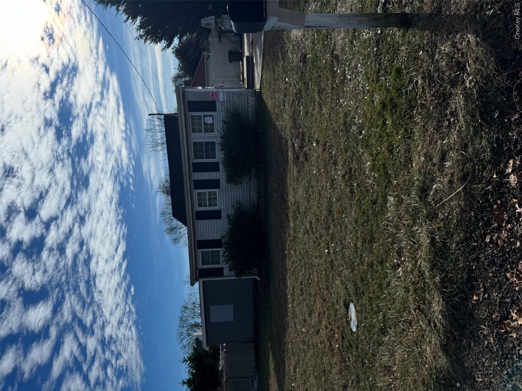 122 Manor Drive Property Photo 1