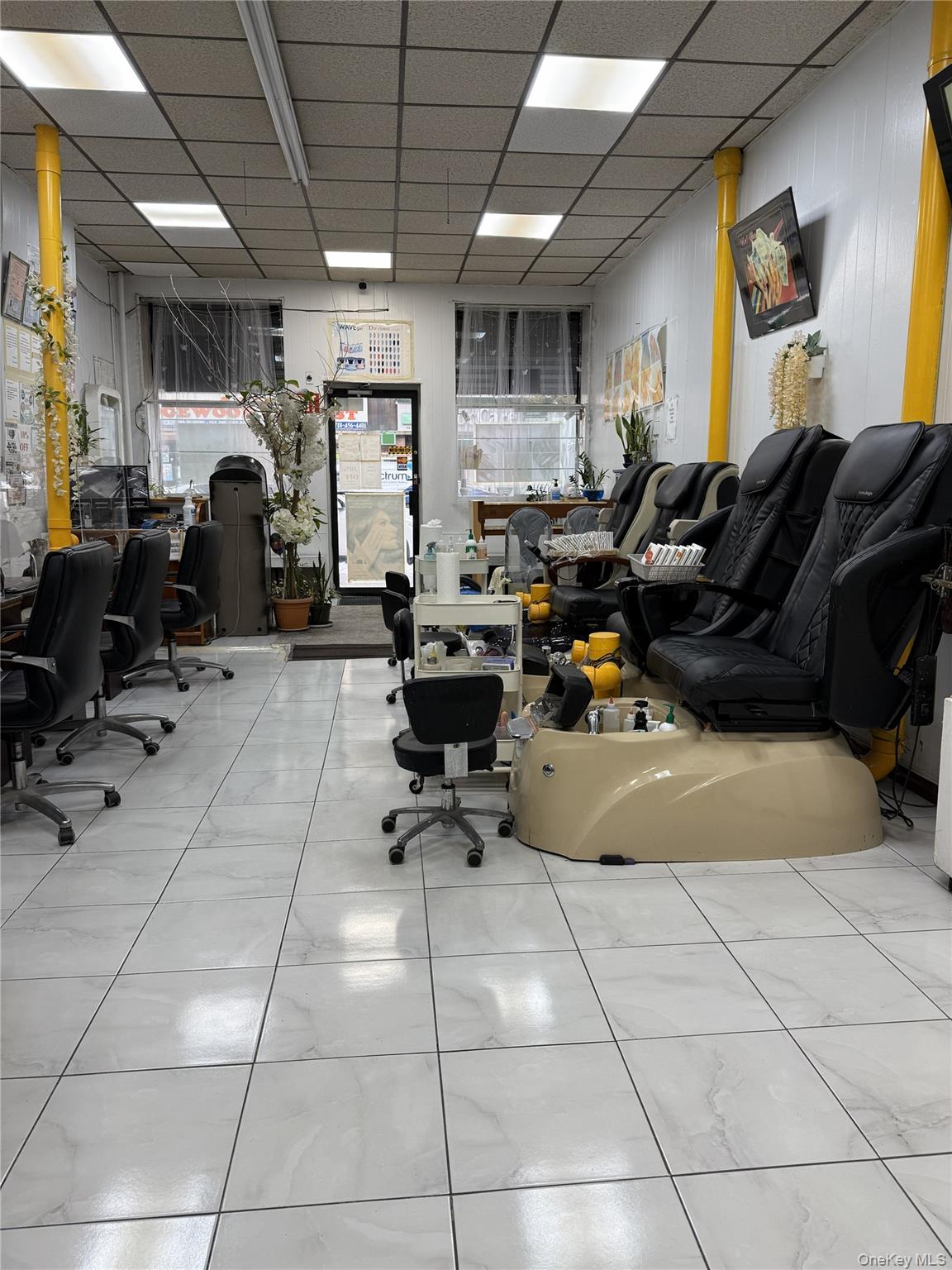 945550 Property Photo 10
