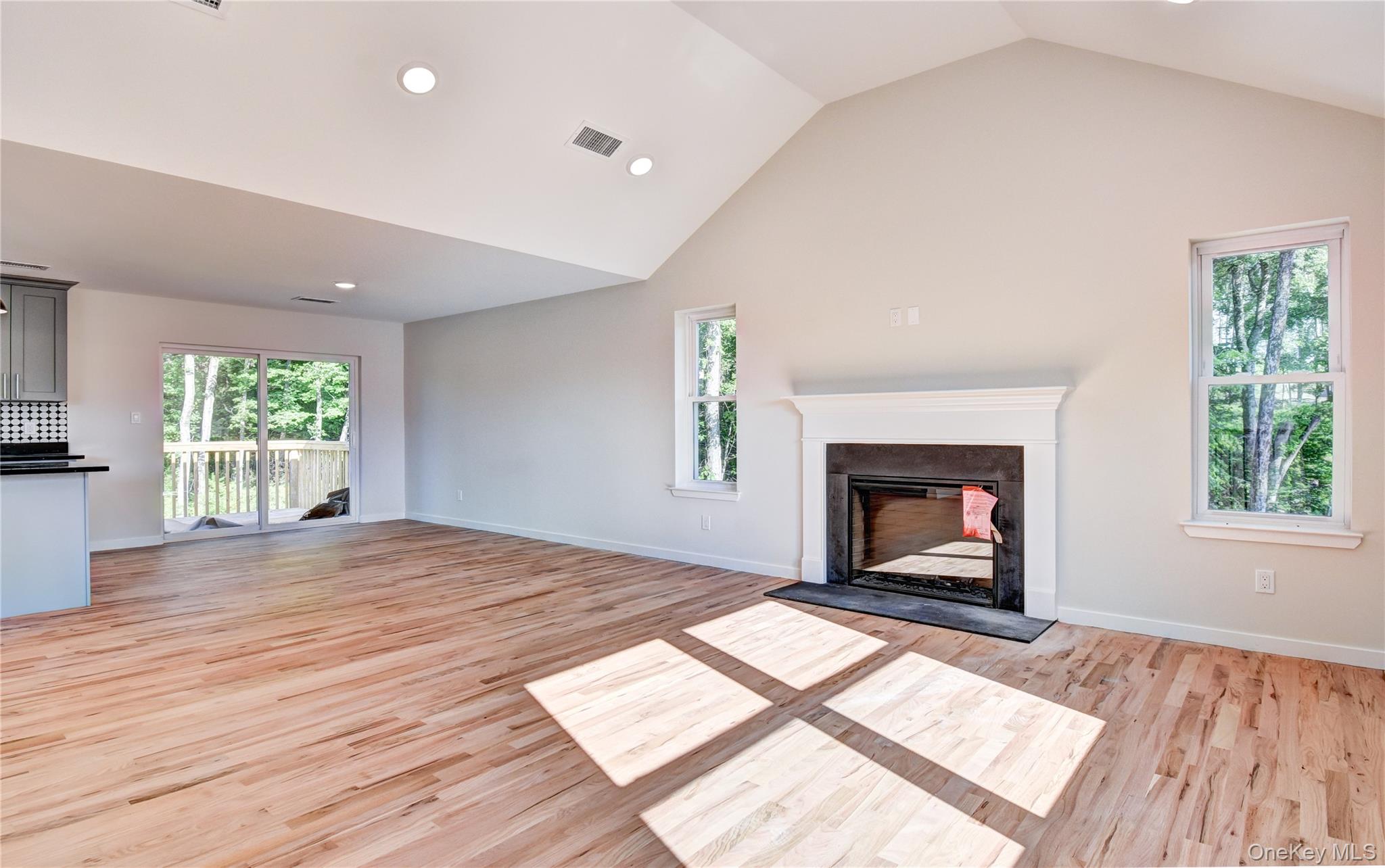 9 Black Gum Court Property Photo 5