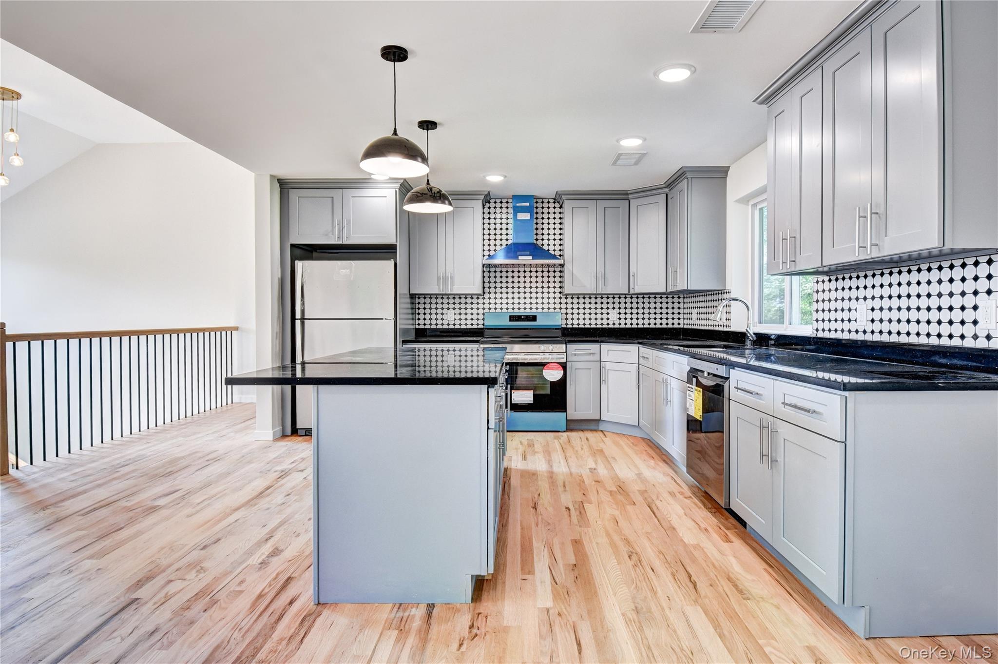 9 Black Gum Court Property Photo 8