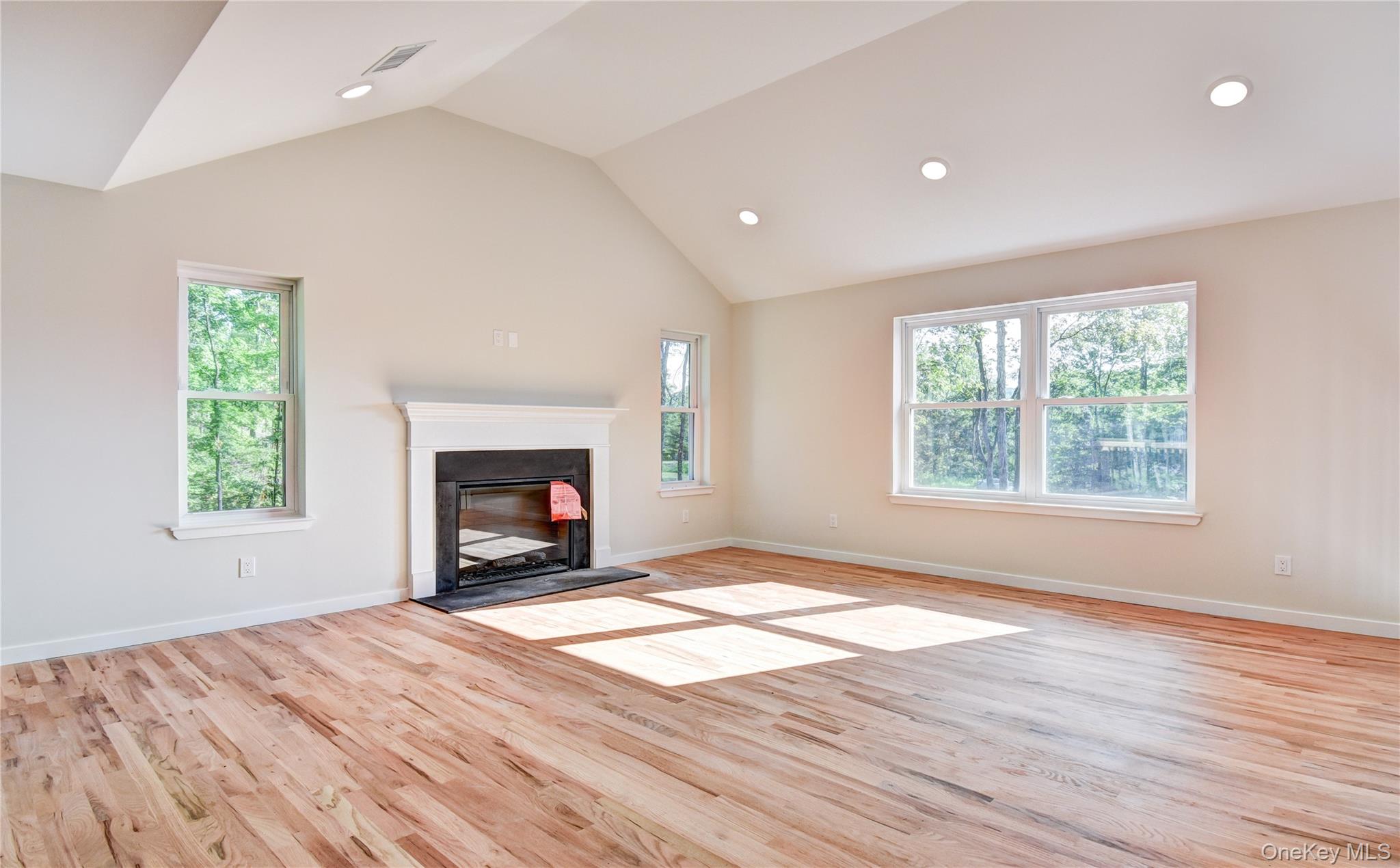 9 Black Gum Court Property Photo 11