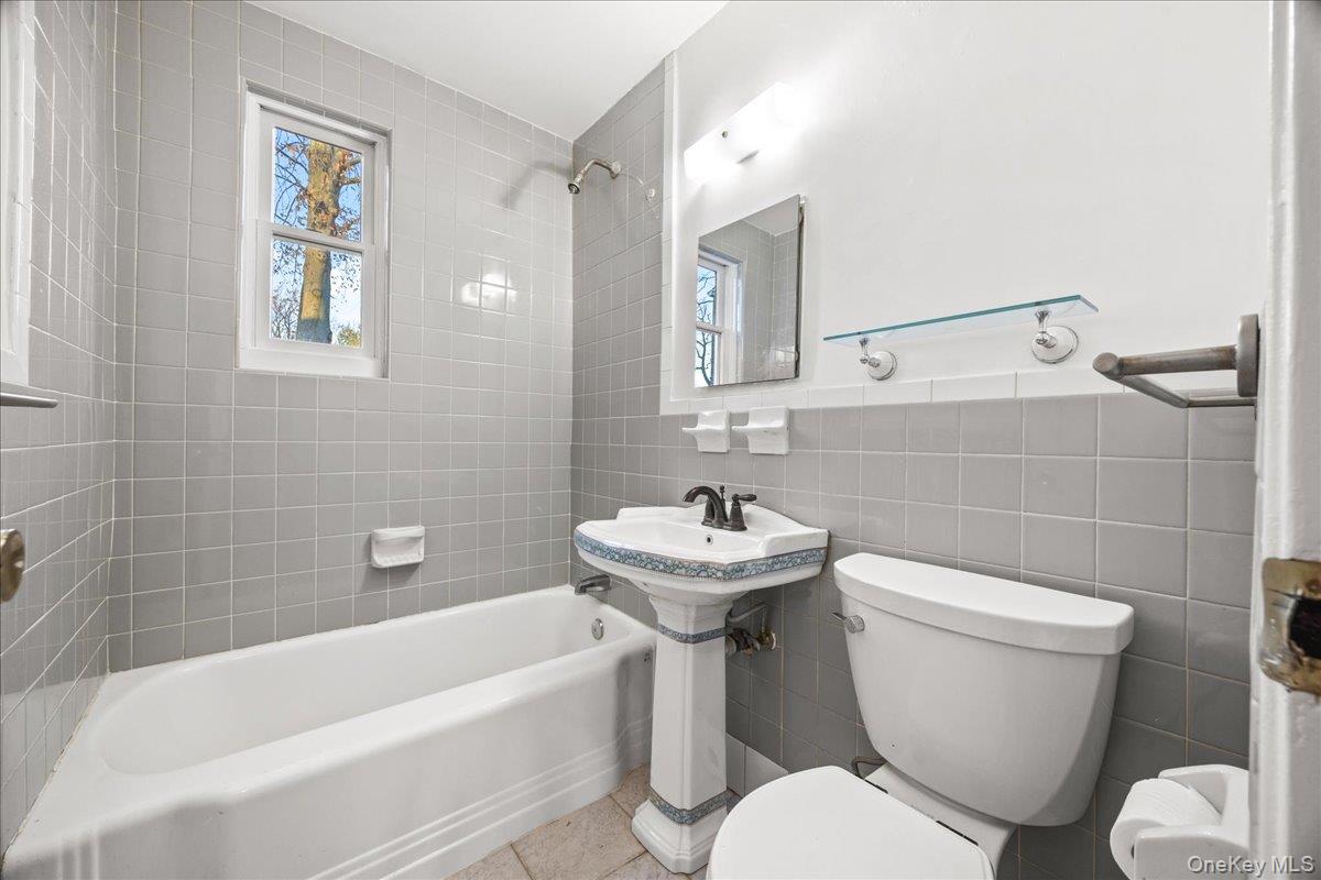 81l Glen Keith Road 81l Property Photo 15