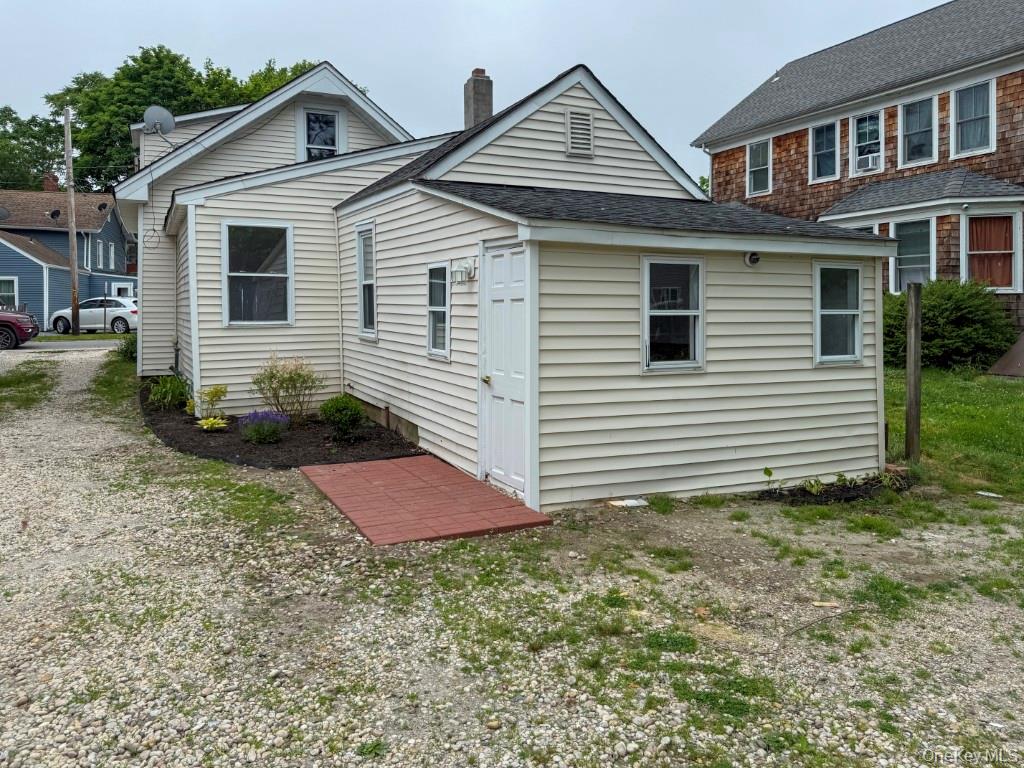 308 East Avenue Property Photo 5