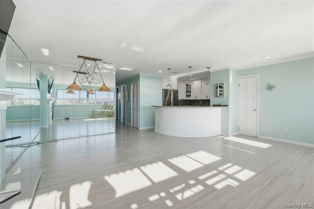 627 Oceanfront A Property Photo 5
