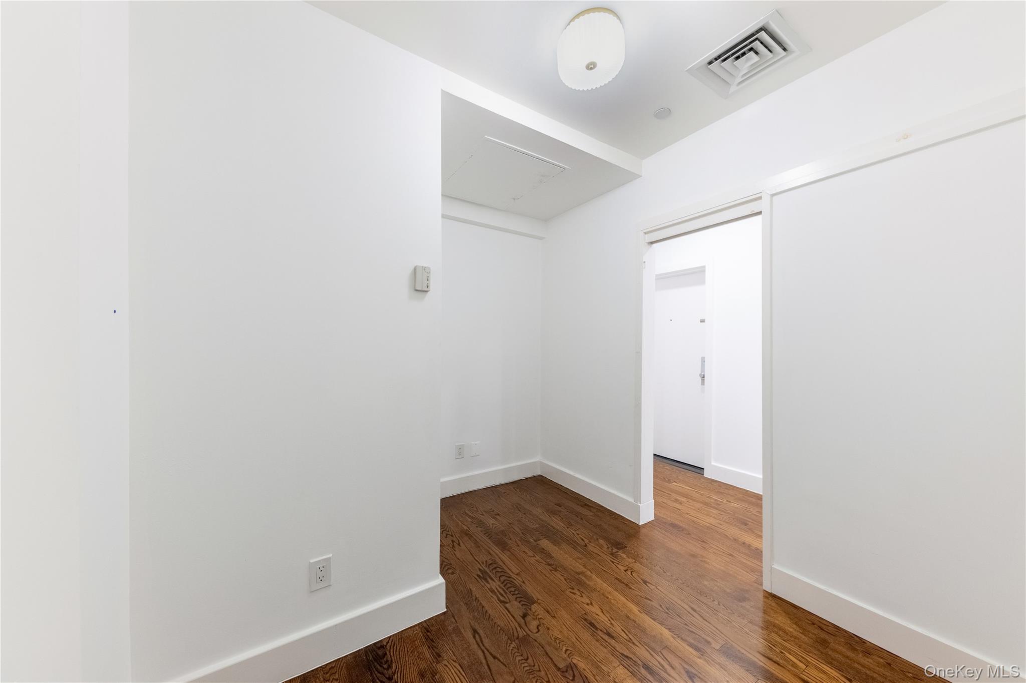 116 W 22nd Street 3 Property Photo 20