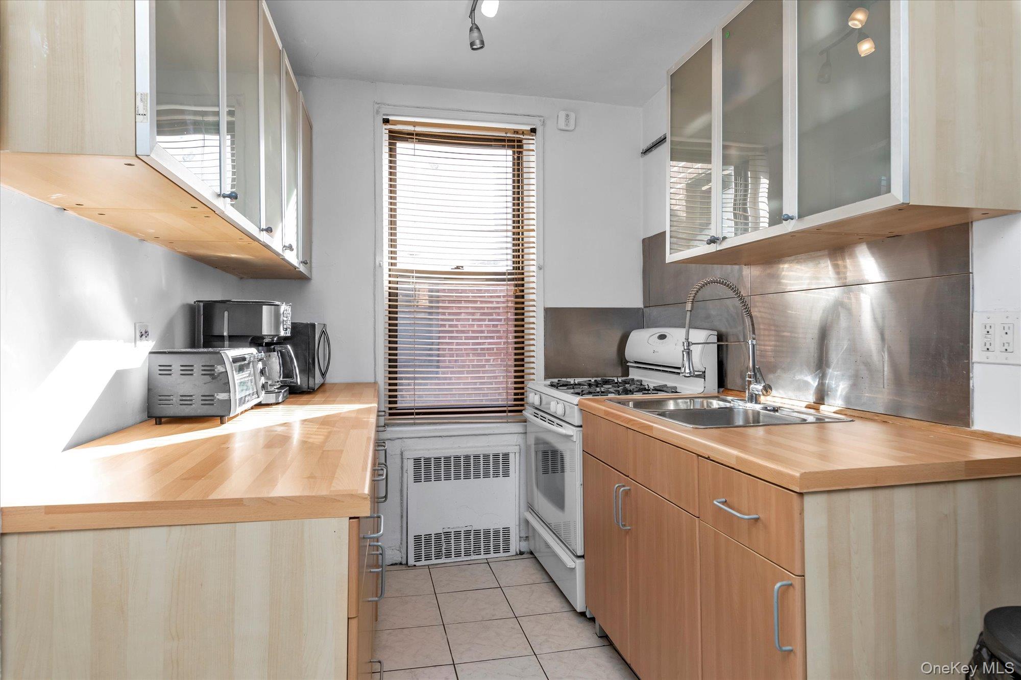 83-40 Austin Street 7k Property Photo 7
