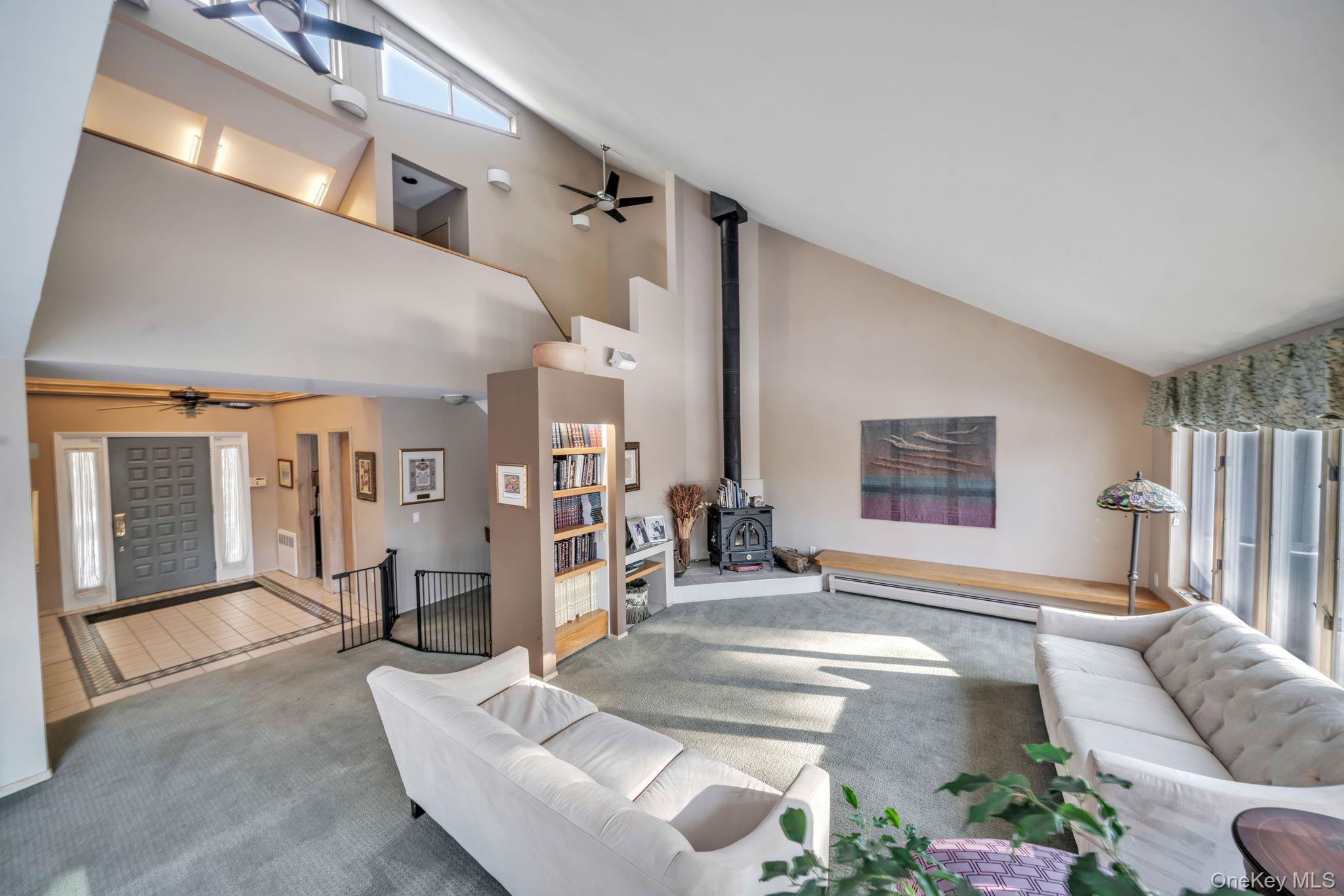 945656 Property Photo 9