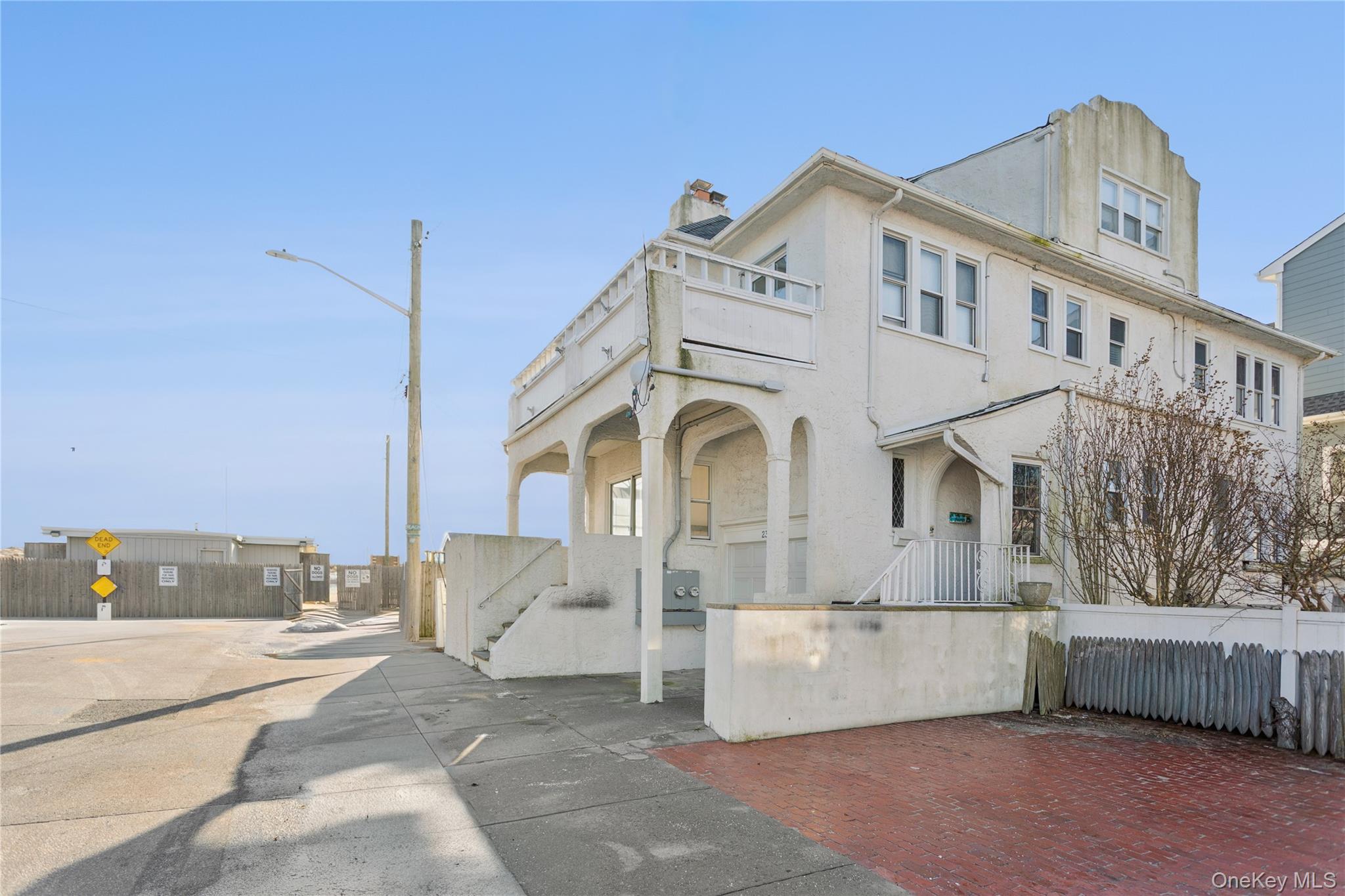 23 Troy Avenue Property Photo 3