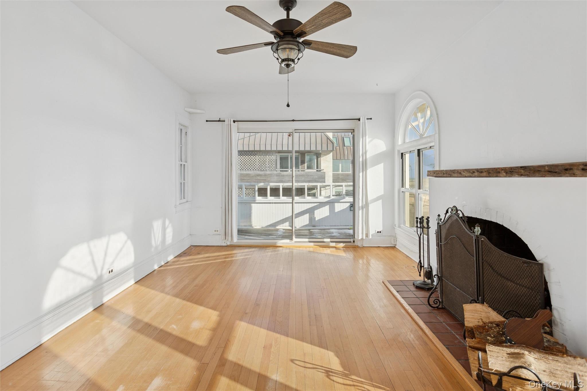 23 Troy Avenue Property Photo 5