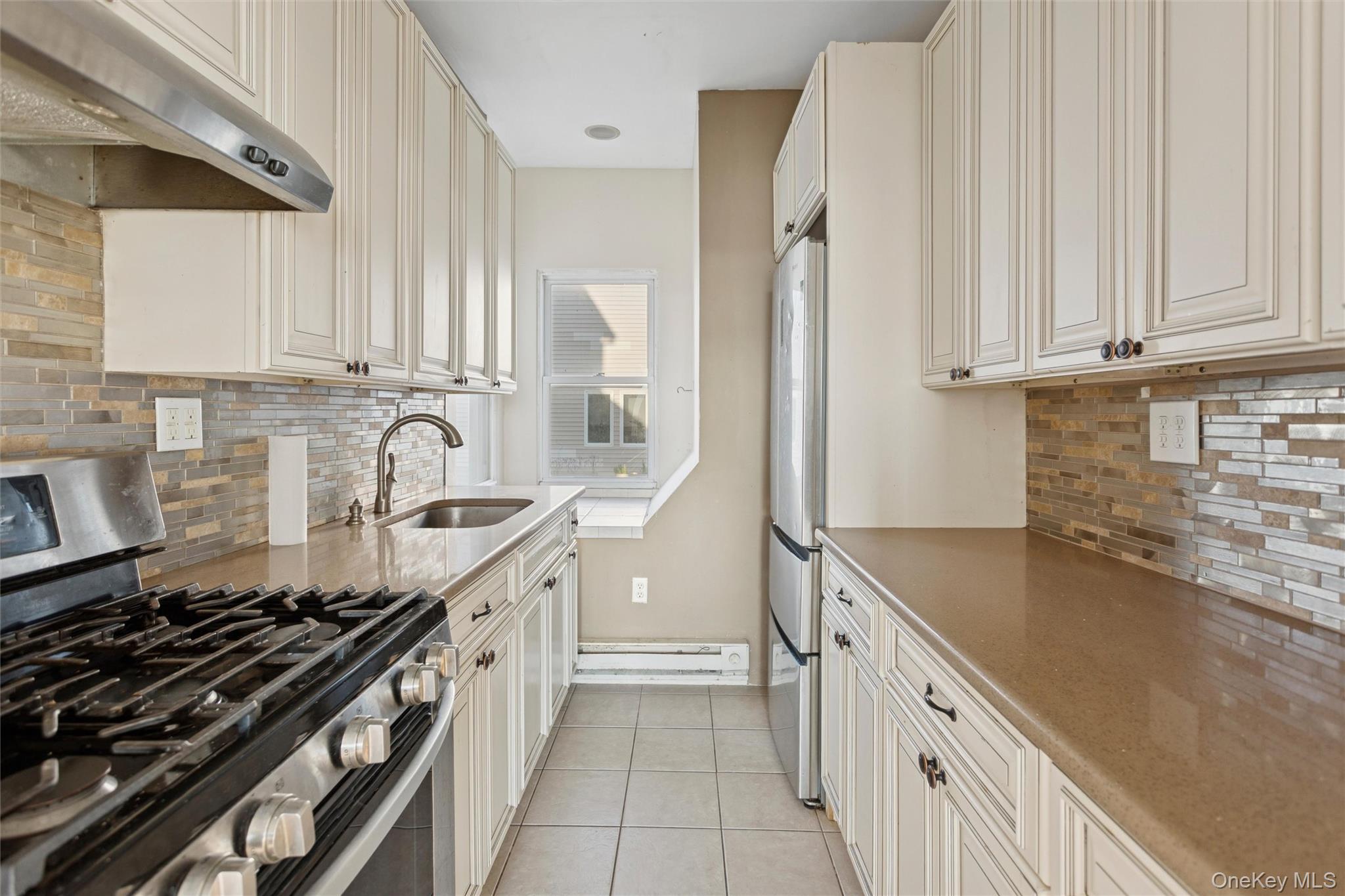 23 Troy Avenue Property Photo 7
