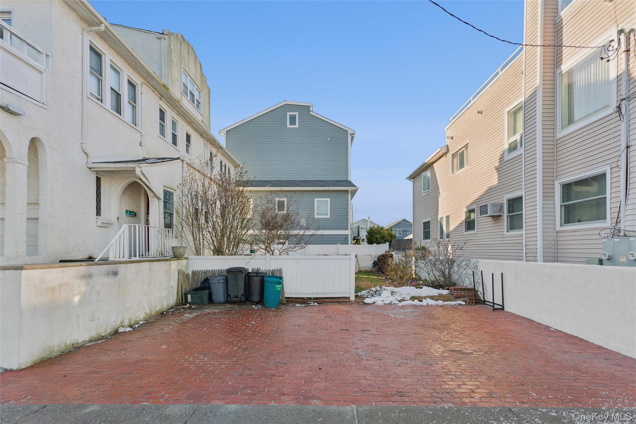 23 Troy Avenue Property Photo 26