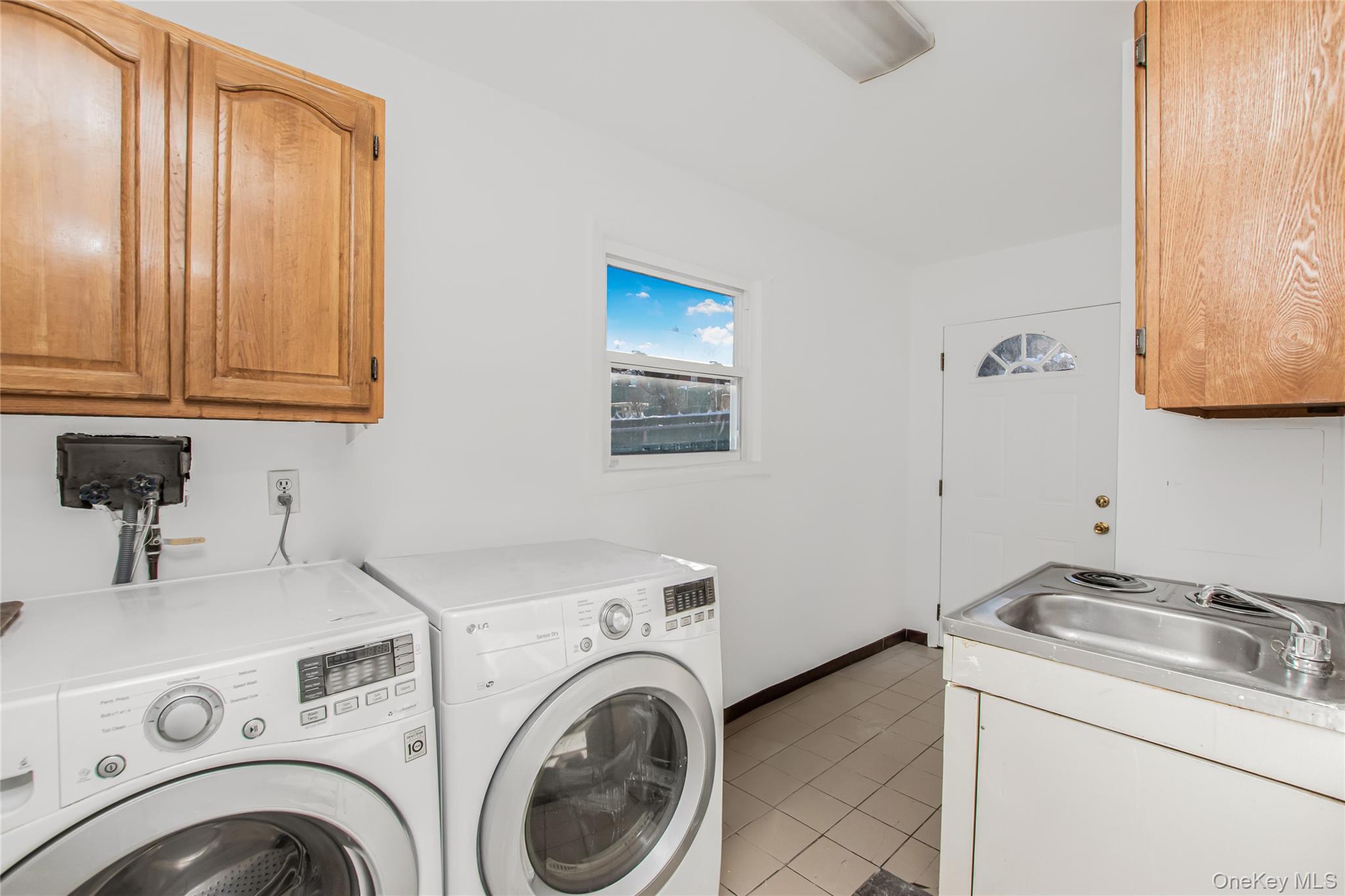 305 Glenbrook Avenue Property Photo 14