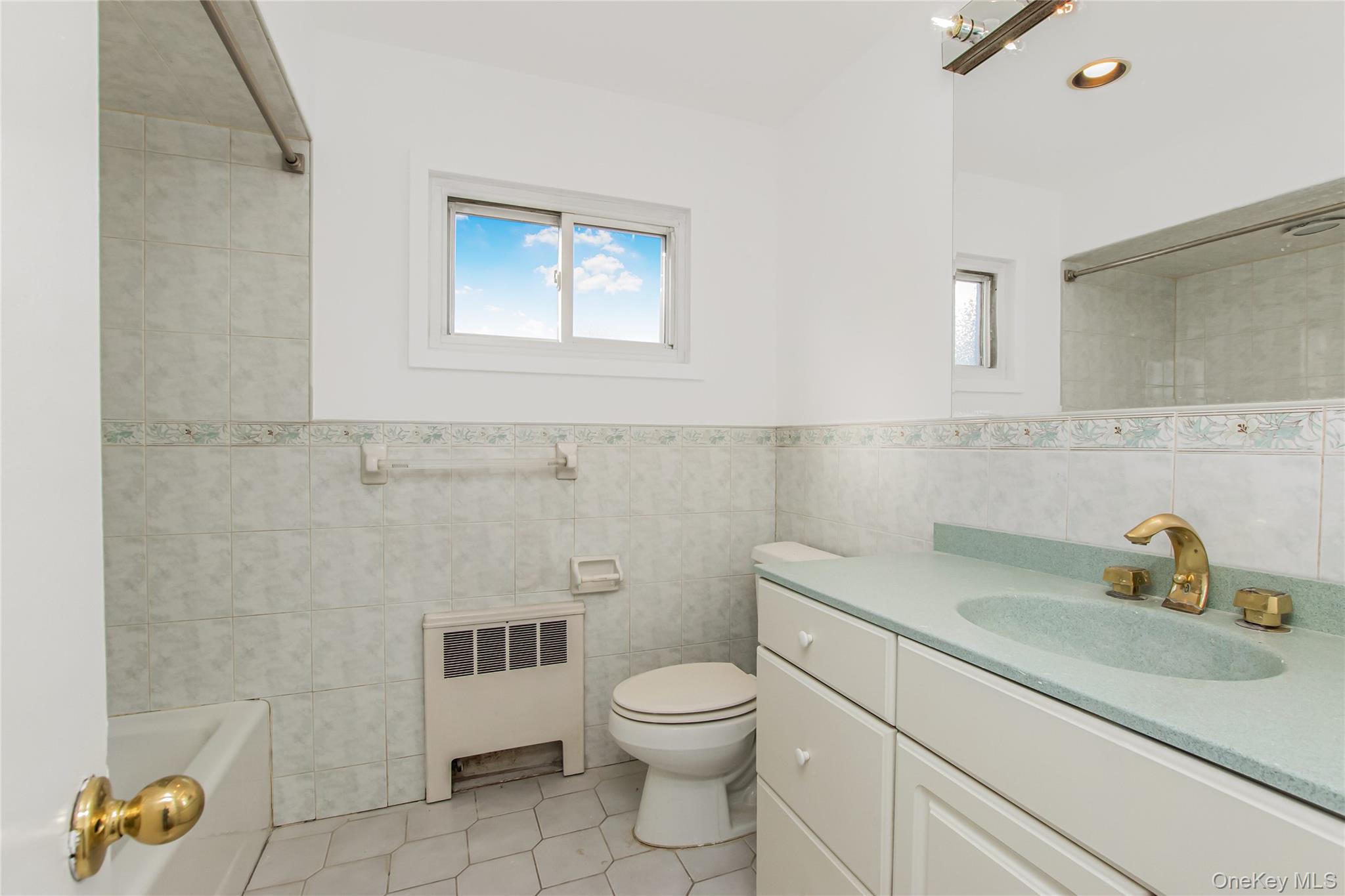 305 Glenbrook Avenue Property Photo 15