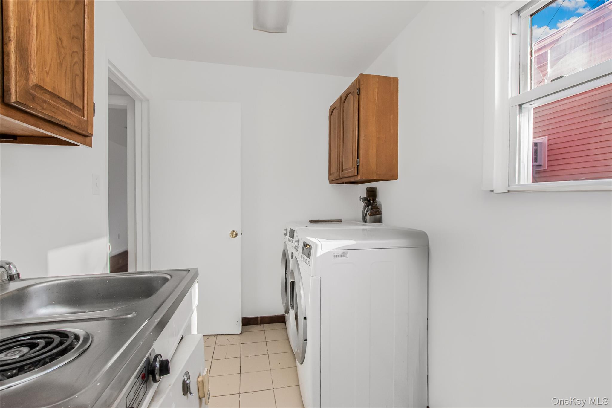 305 Glenbrook Avenue Property Photo 28
