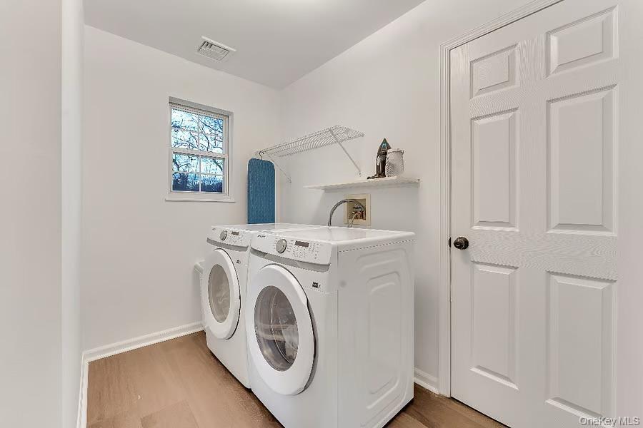 33 E Potter Lane Property Photo 9