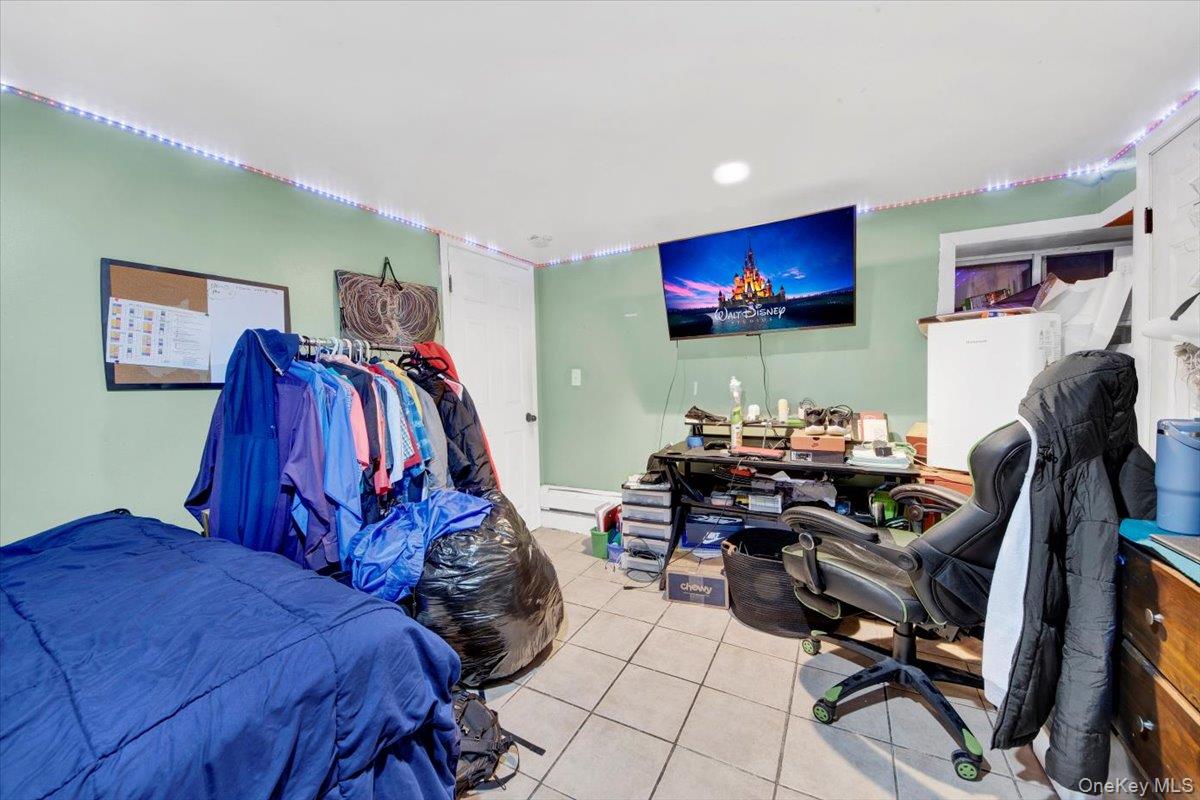 12 Broad Avenue Property Photo 14