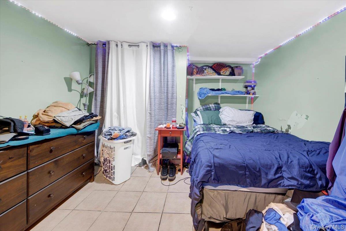 12 Broad Avenue Property Photo 15