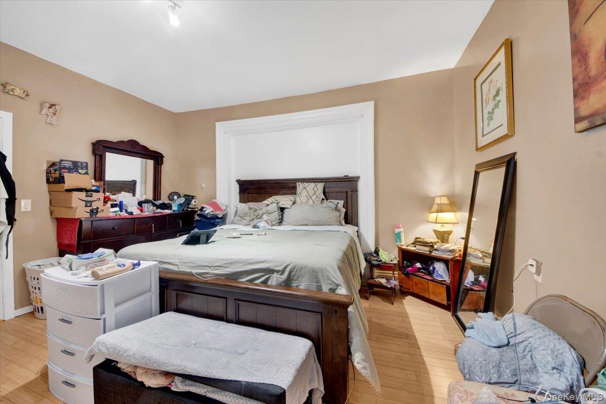 12 Broad Avenue Property Photo 27