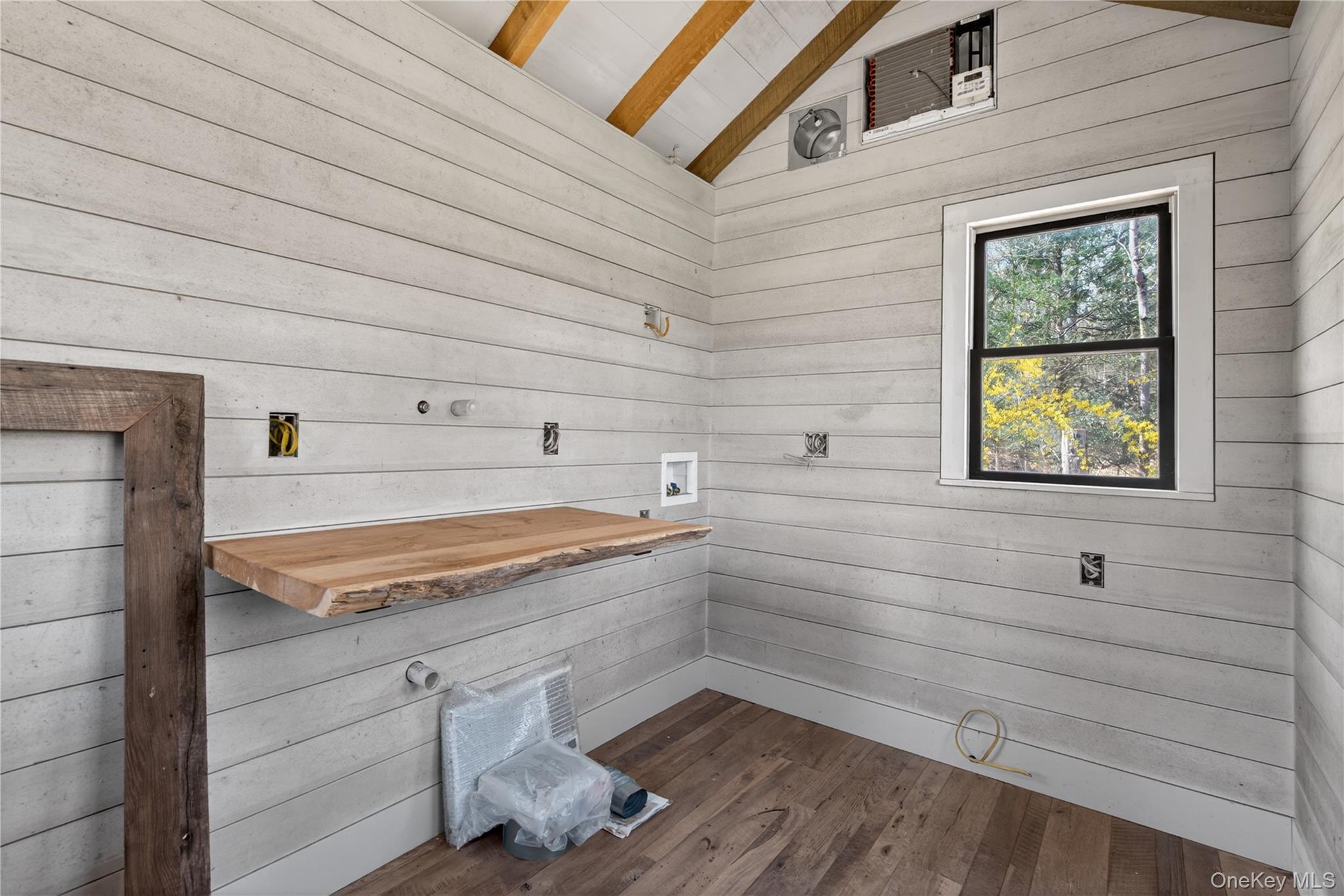 1063 Sawkill Road Property Photo 35
