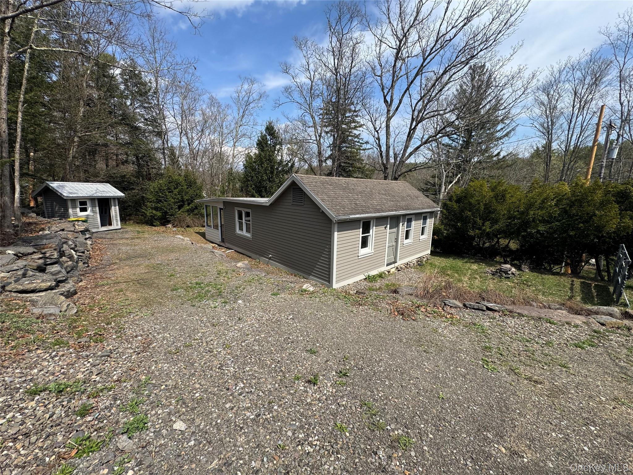 1810 Sawkill Park Road Property Photo 17