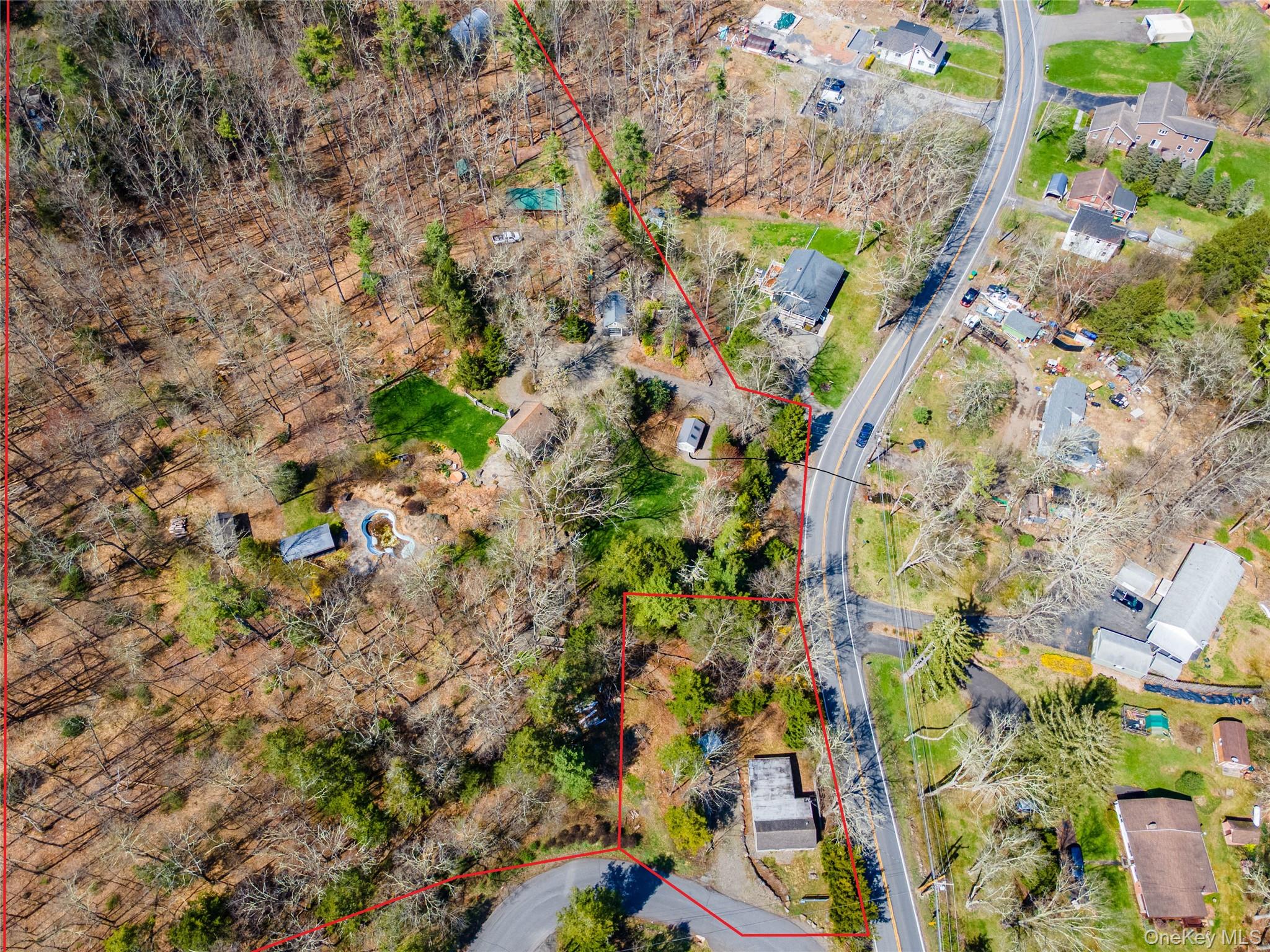1812-1816 Sawkill Park Road Property Photo 4