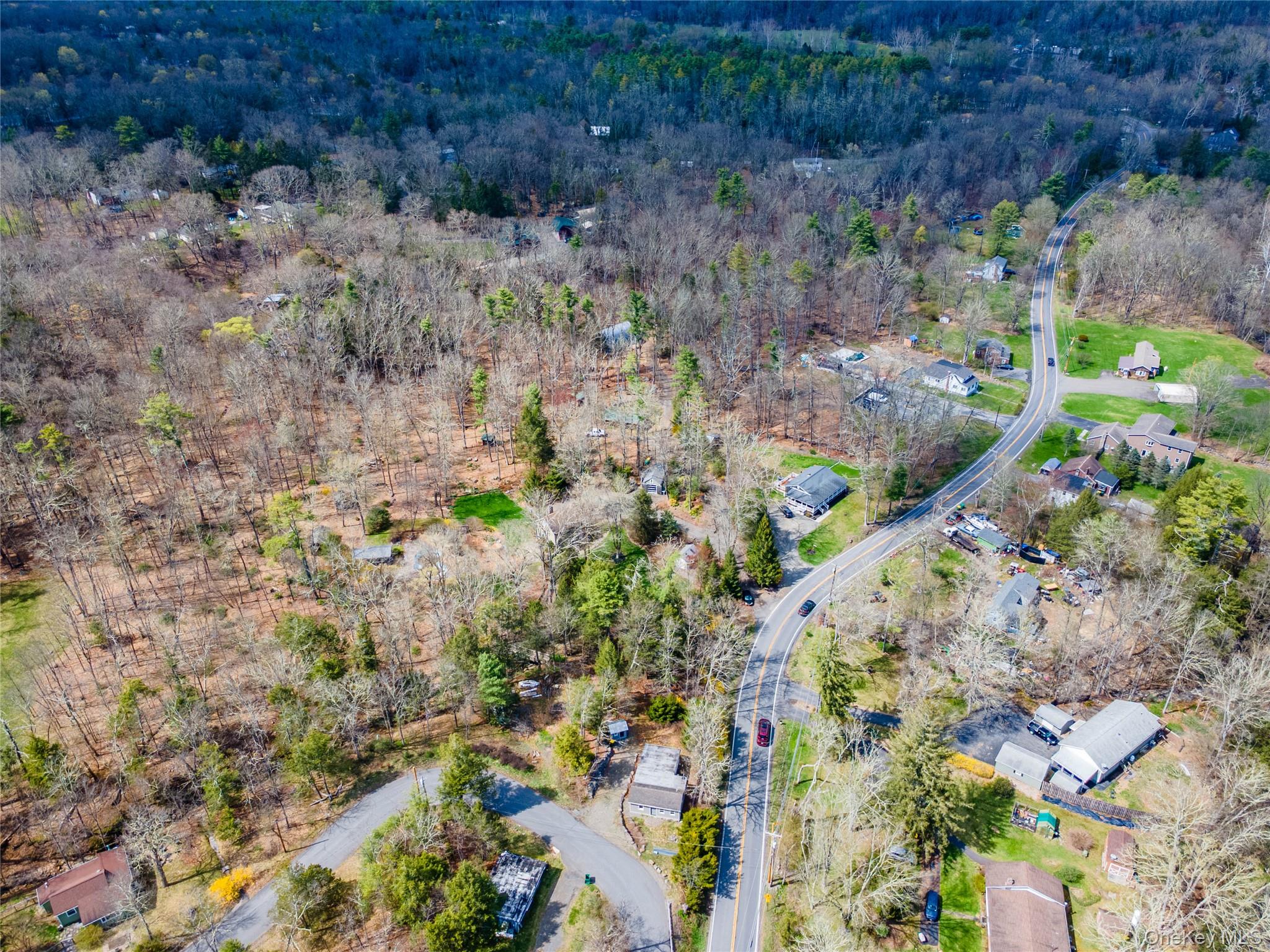 1812-1816 Sawkill Park Road Property Photo 8