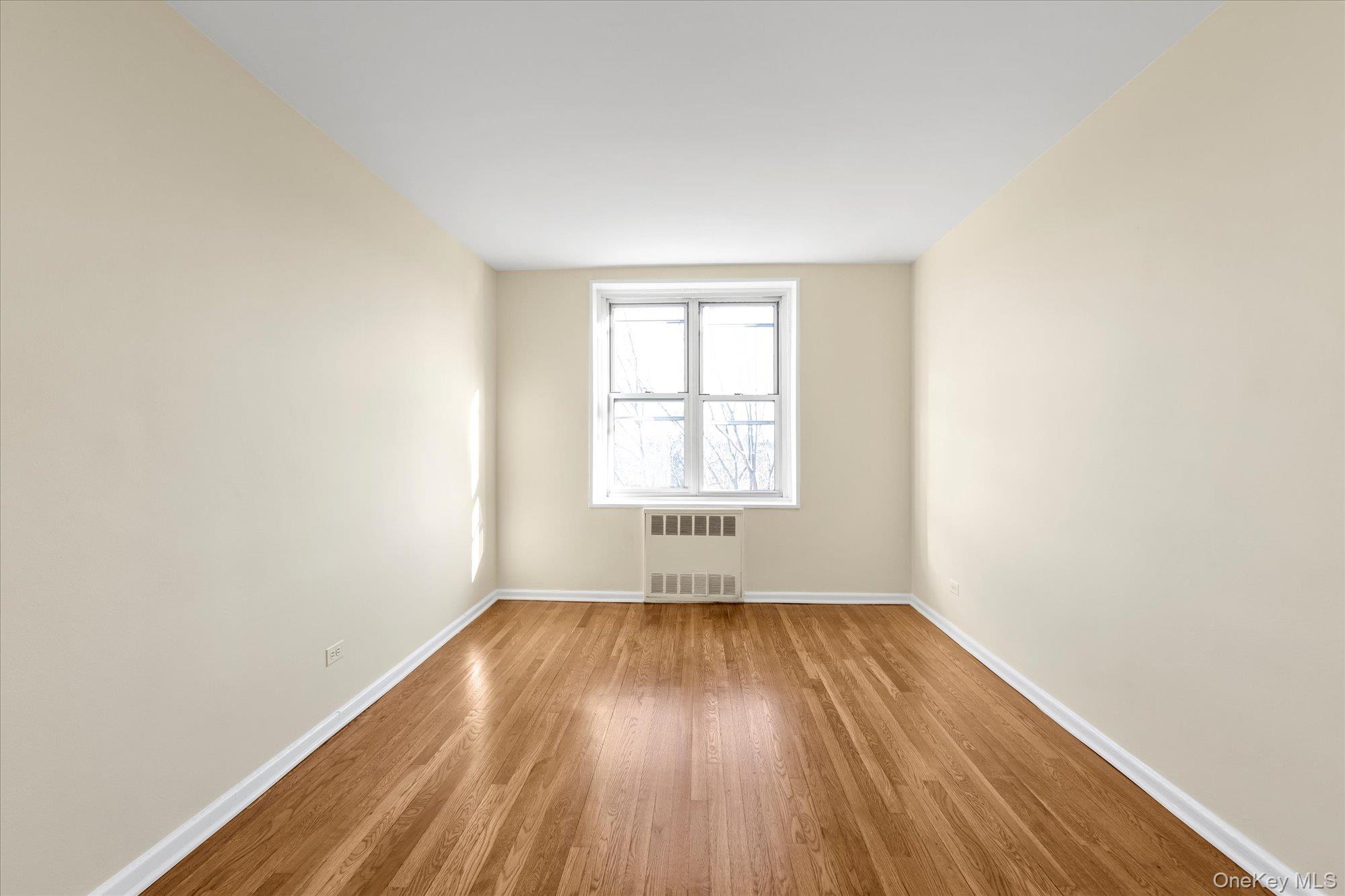 209-80 18 Avenue 6d Property Photo 13