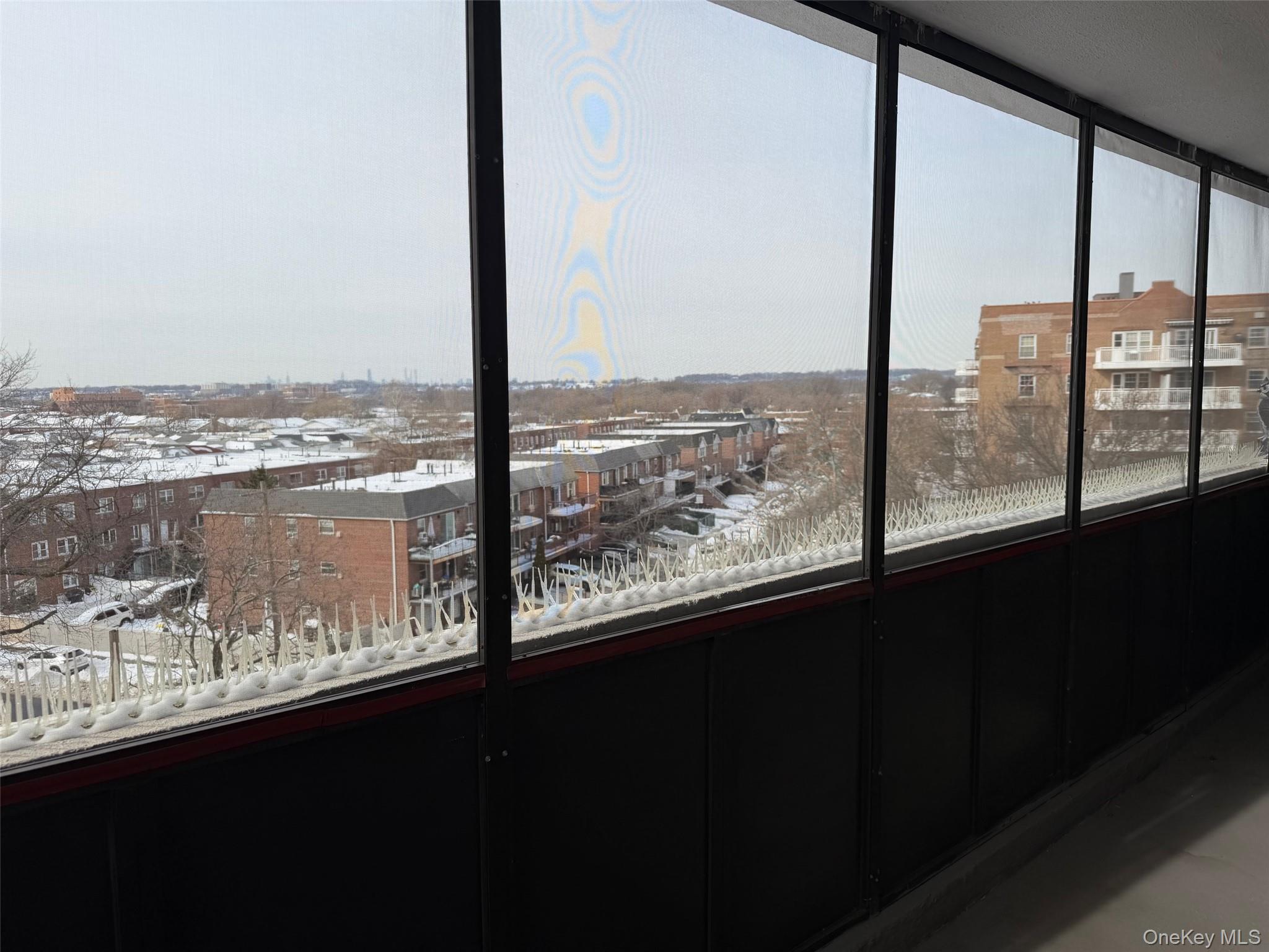 85-10 151 Avenue 5g Property Photo 1