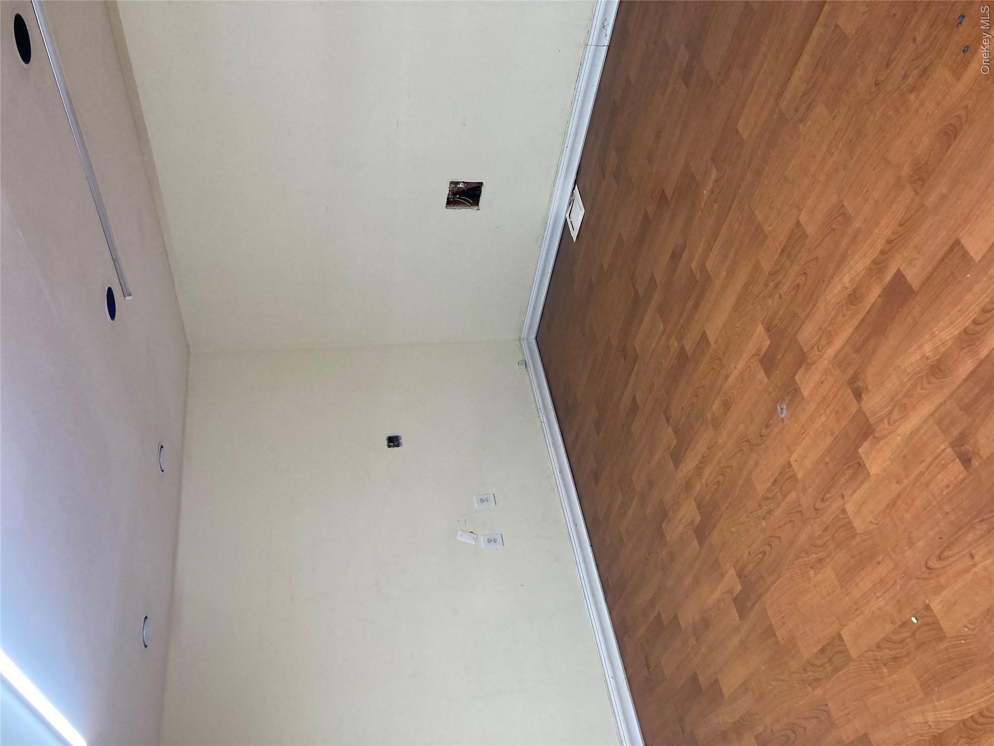 79-09 Metropolitan Avenue Property Photo 10