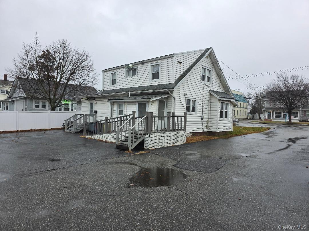 90 Medford Avenue Property Photo 6