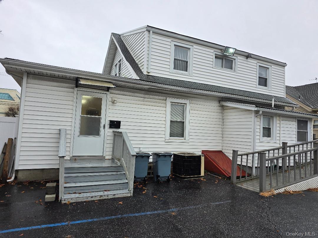 90 Medford Avenue Property Photo 7