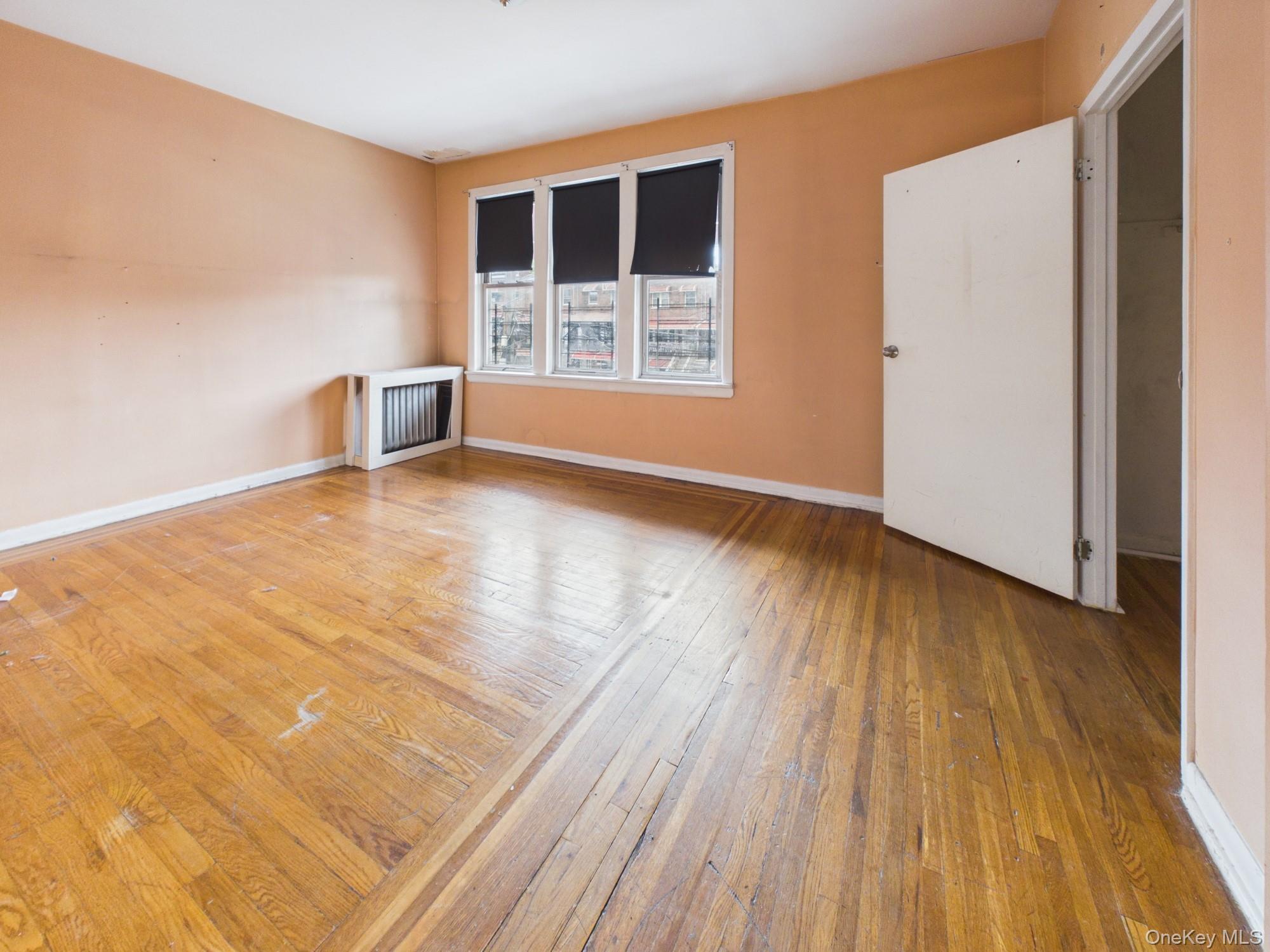 2924 Yates Avenue Property Photo 11