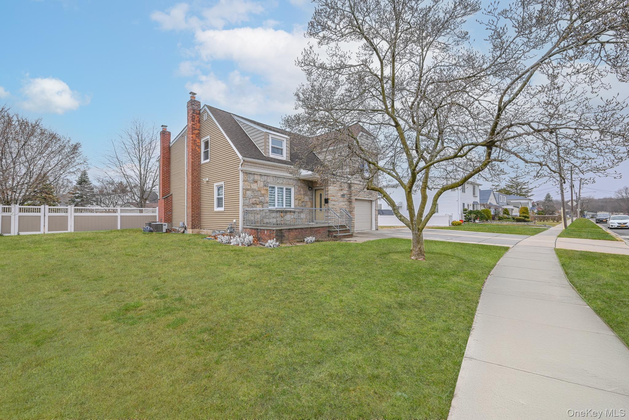 100 Morris Parkway Property Photo 2