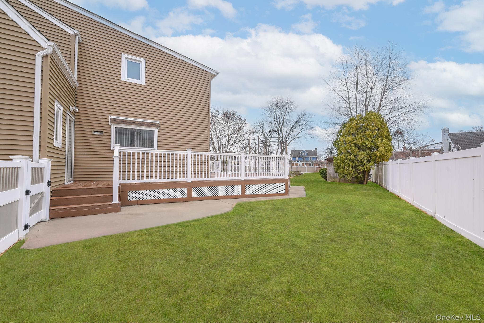 100 Morris Parkway Property Photo 4