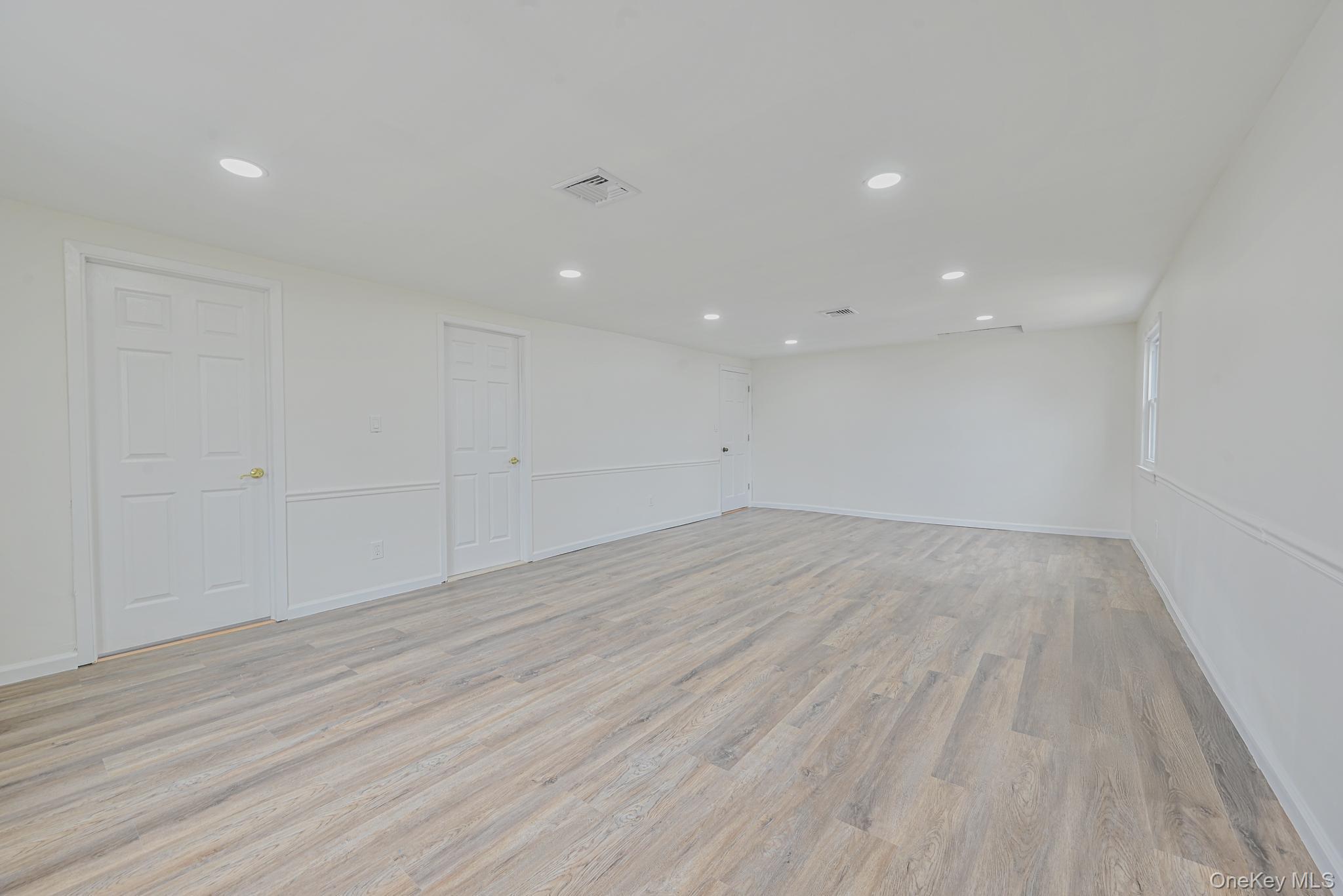 100 Morris Parkway Property Photo 17