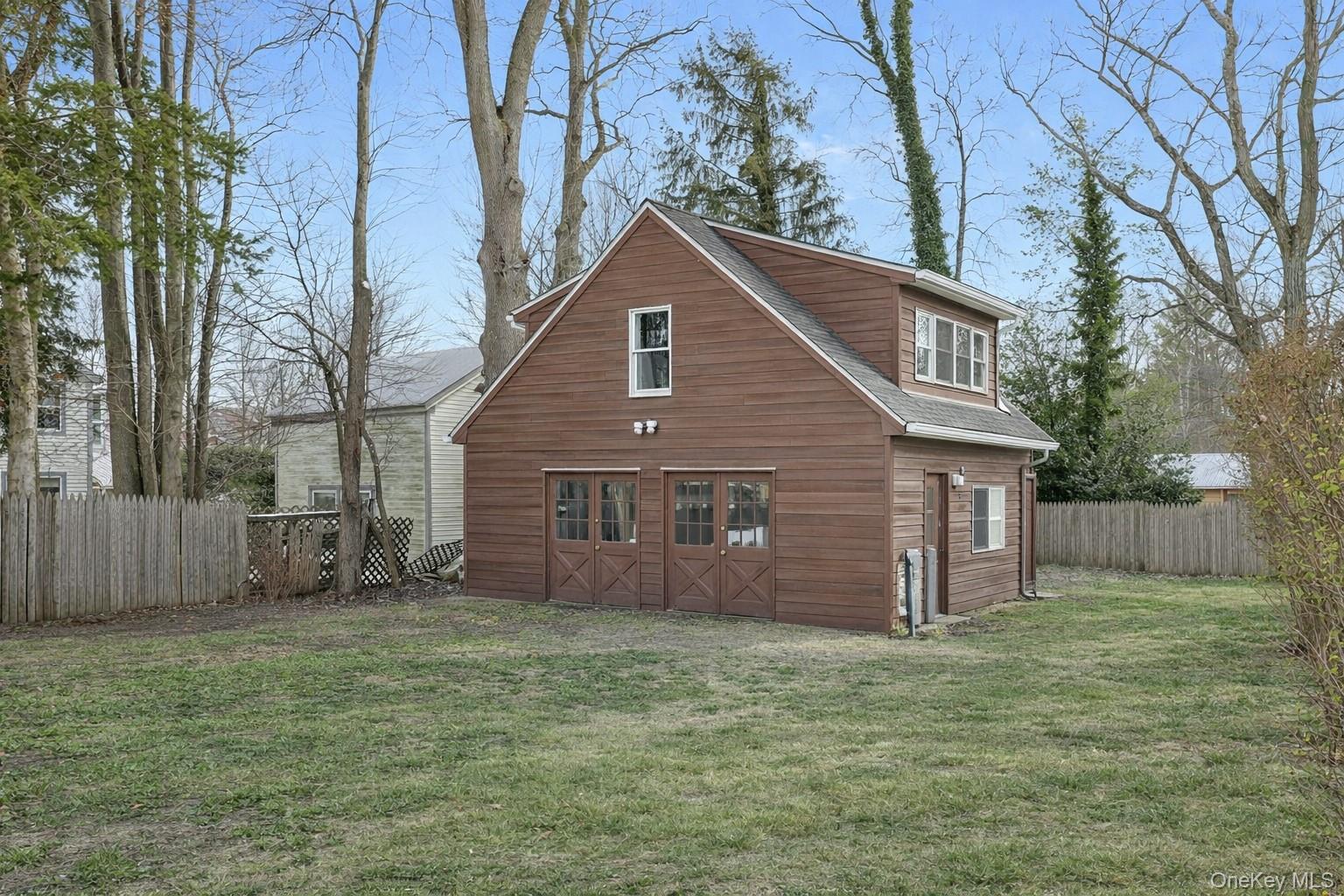 77 Main Street Property Photo 32