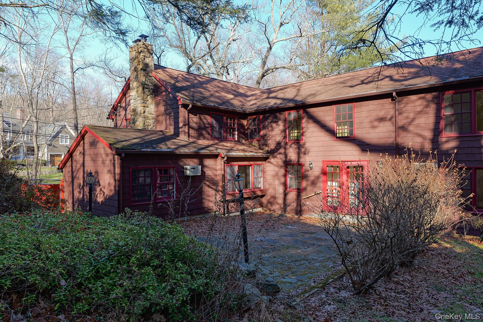 398 Illington Road Property Photo 3
