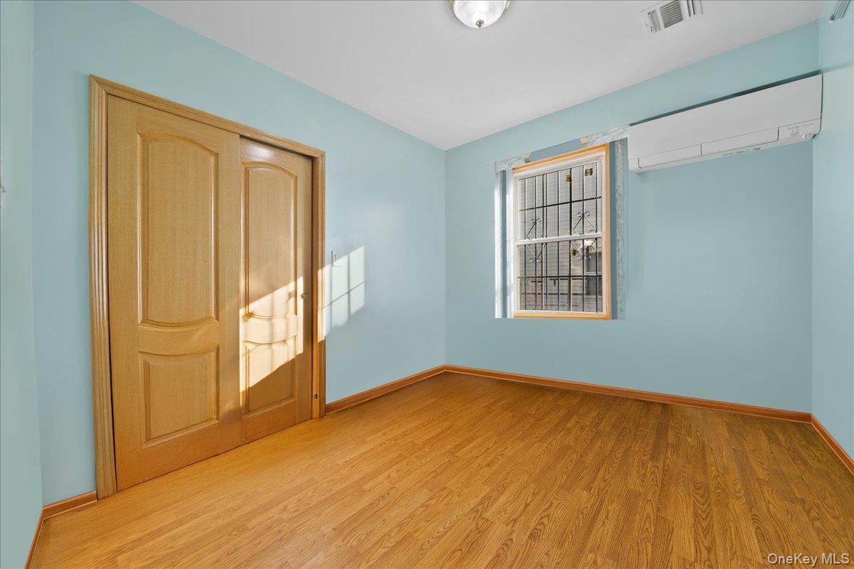 8132 265th Street Property Photo 14