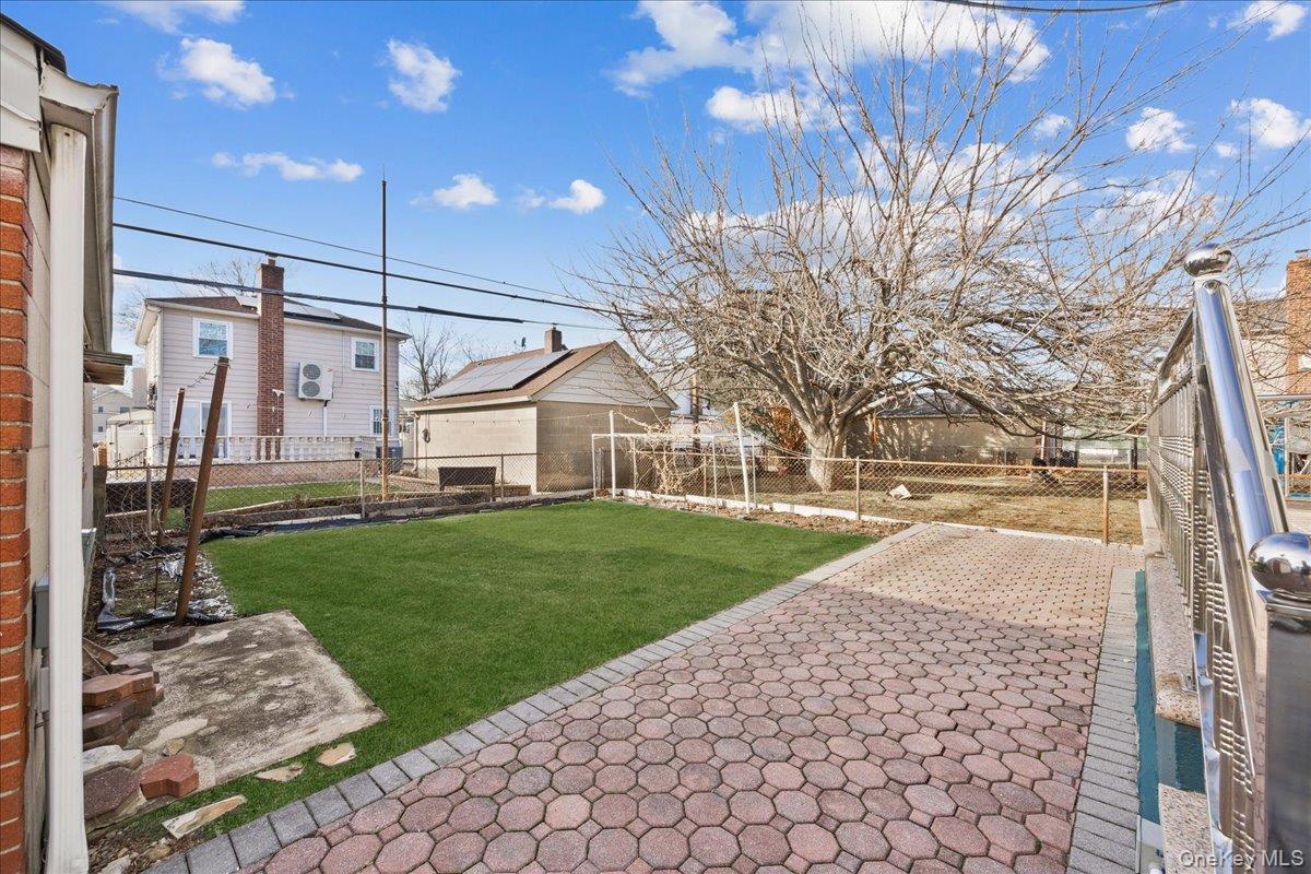 8132 265th Street Property Photo 32