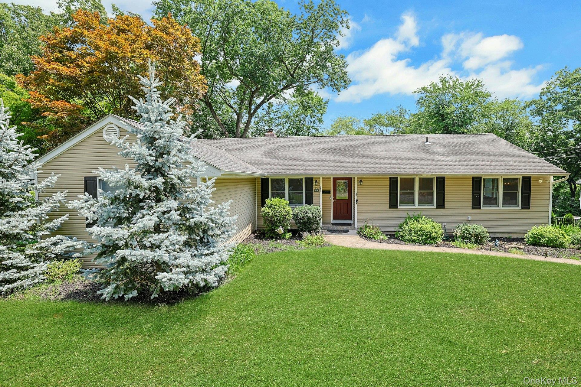 42 Briarwood Drive Property Photo 1