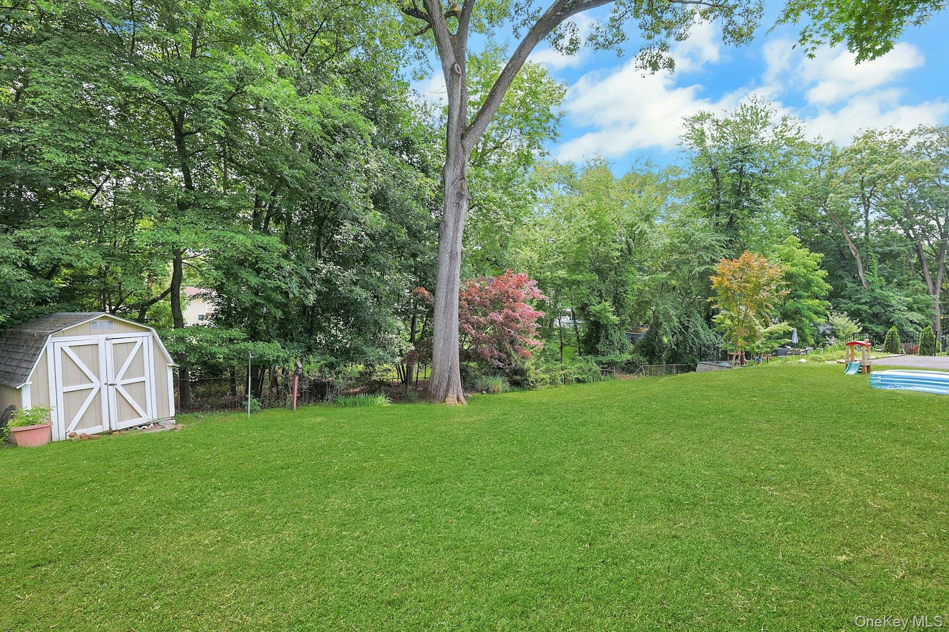 42 Briarwood Drive Property Photo 4