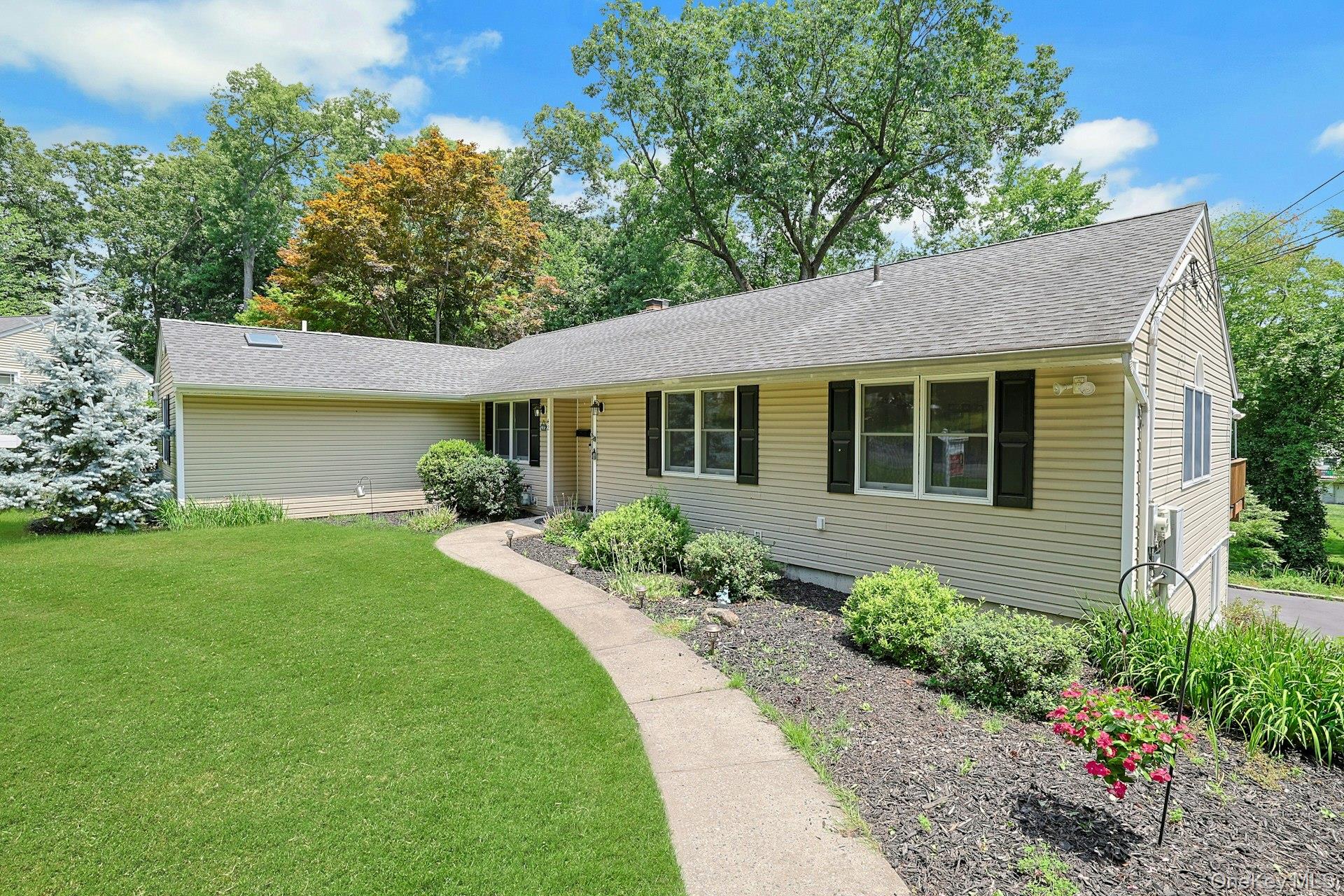 42 Briarwood Drive Property Photo 27