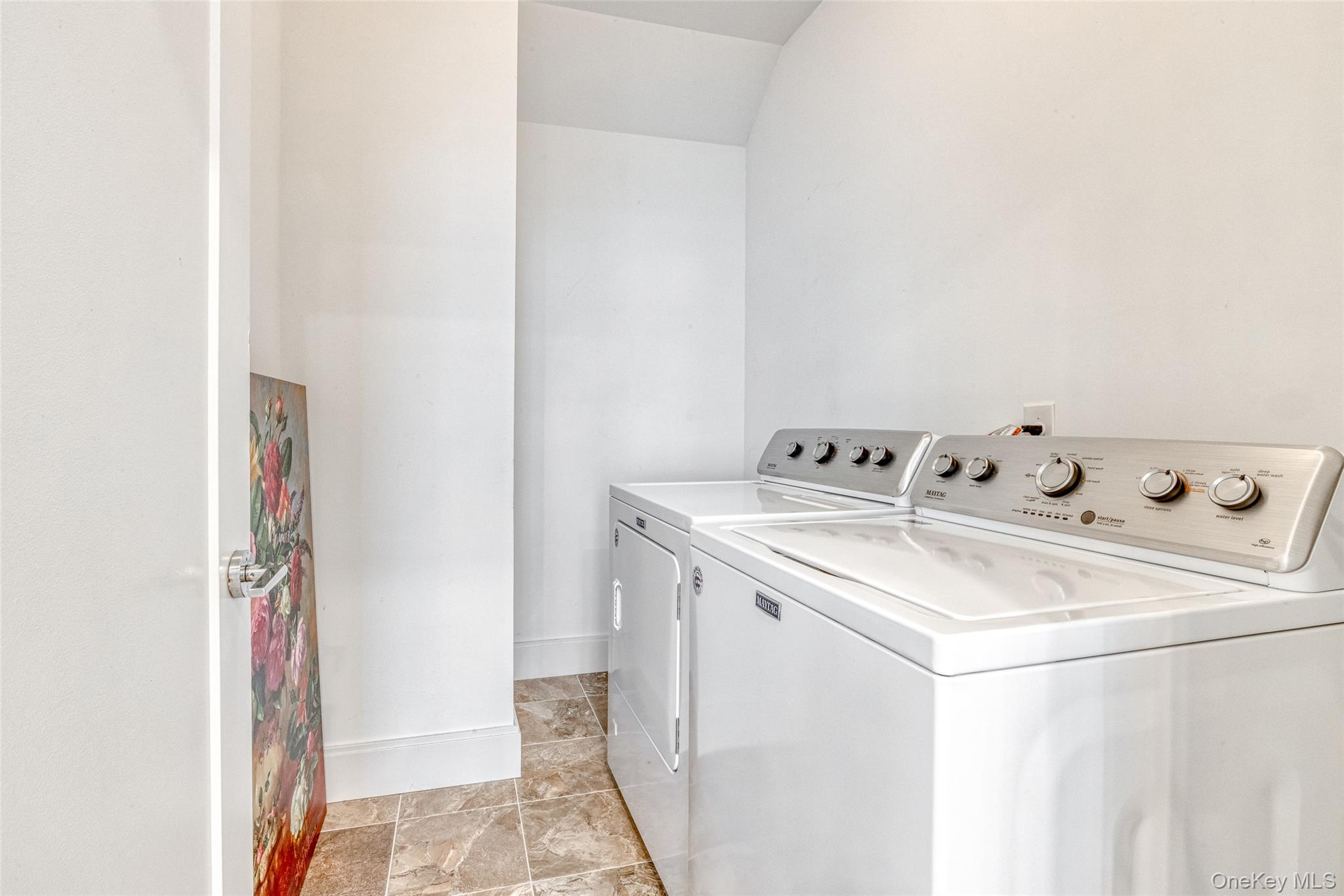 121 Marina Pointe Drive 121 Property Photo 22