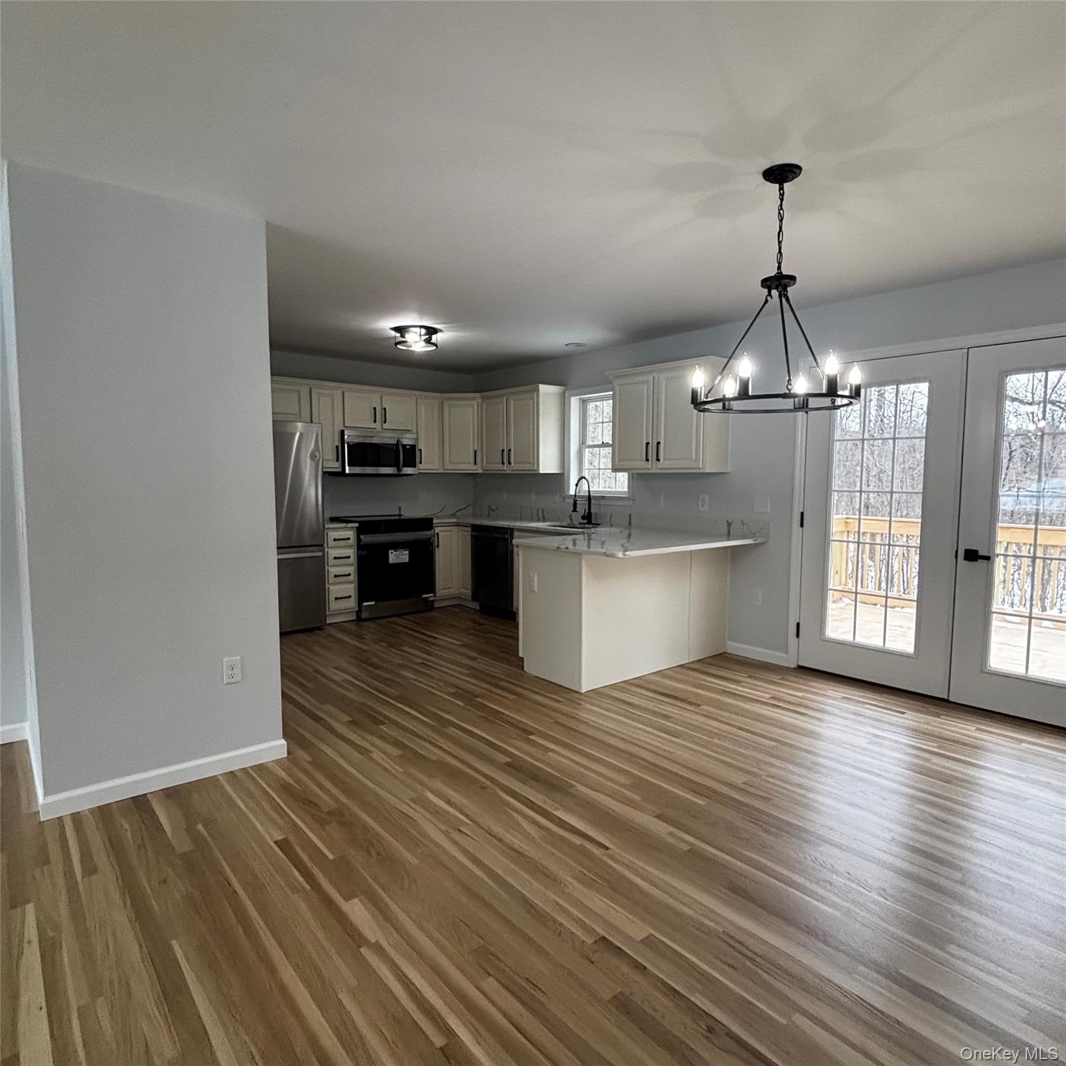 35 Pioneer Road Property Photo 15