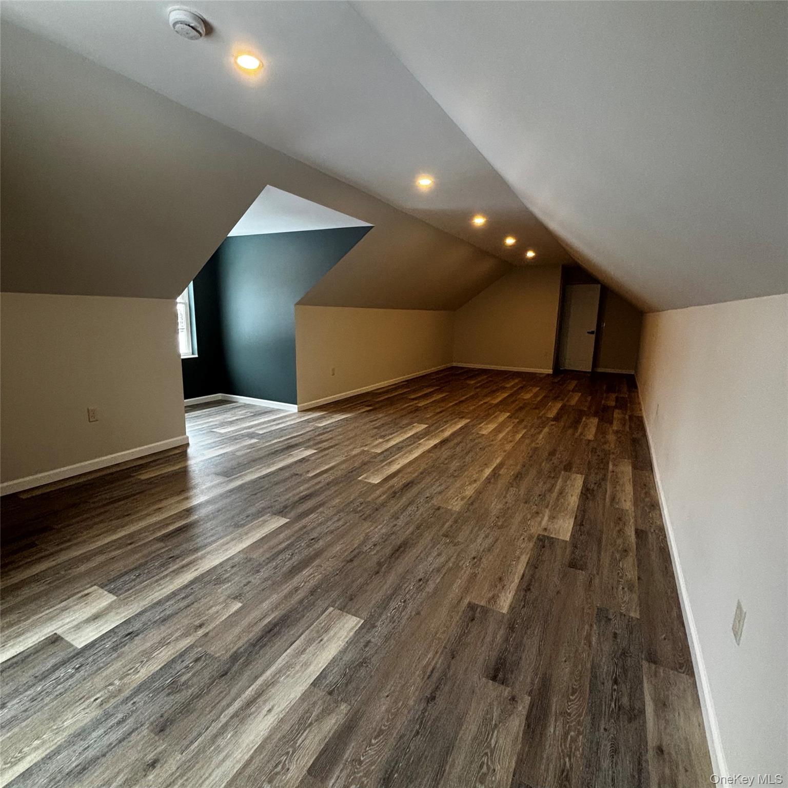 35 Pioneer Road Property Photo 35