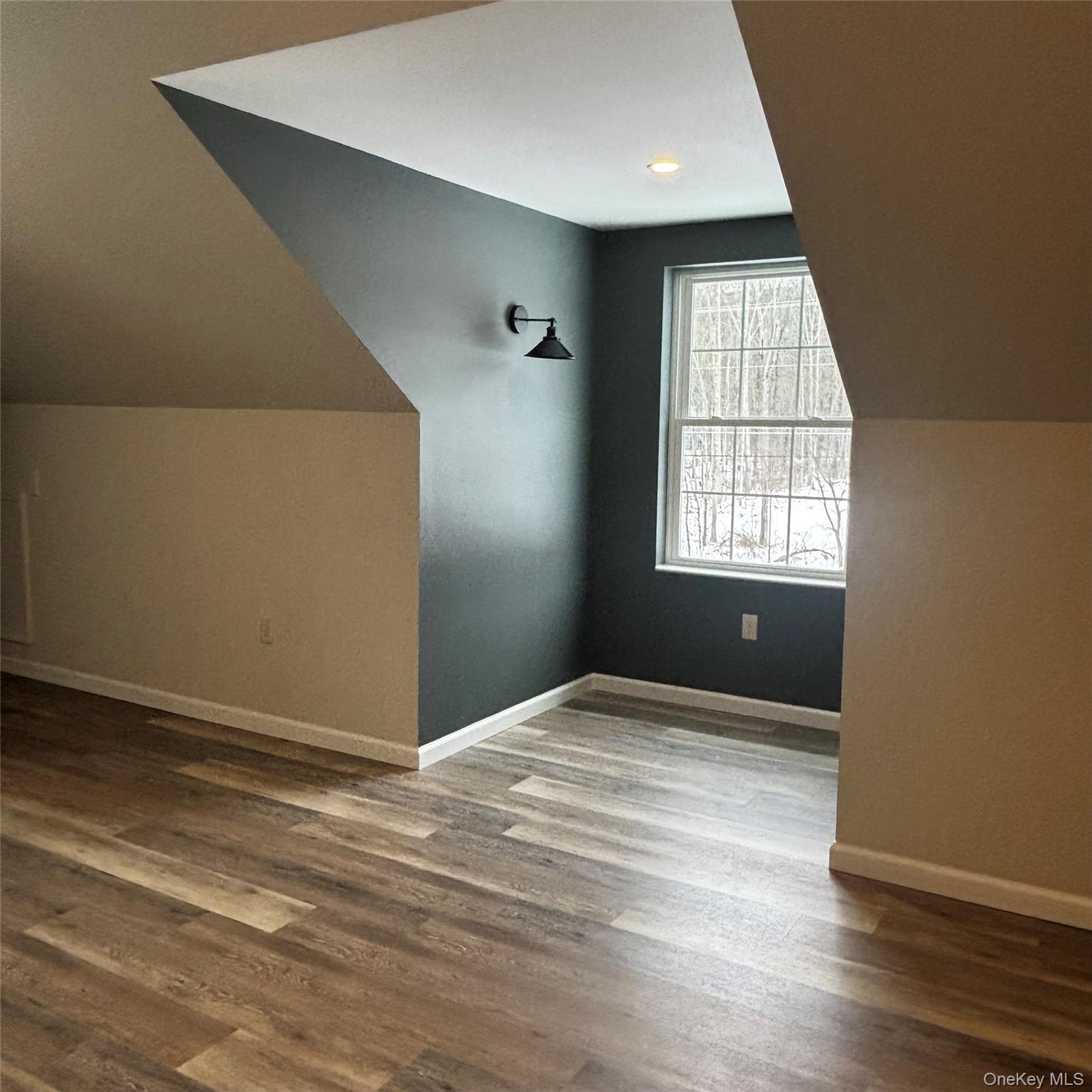 35 Pioneer Road Property Photo 37